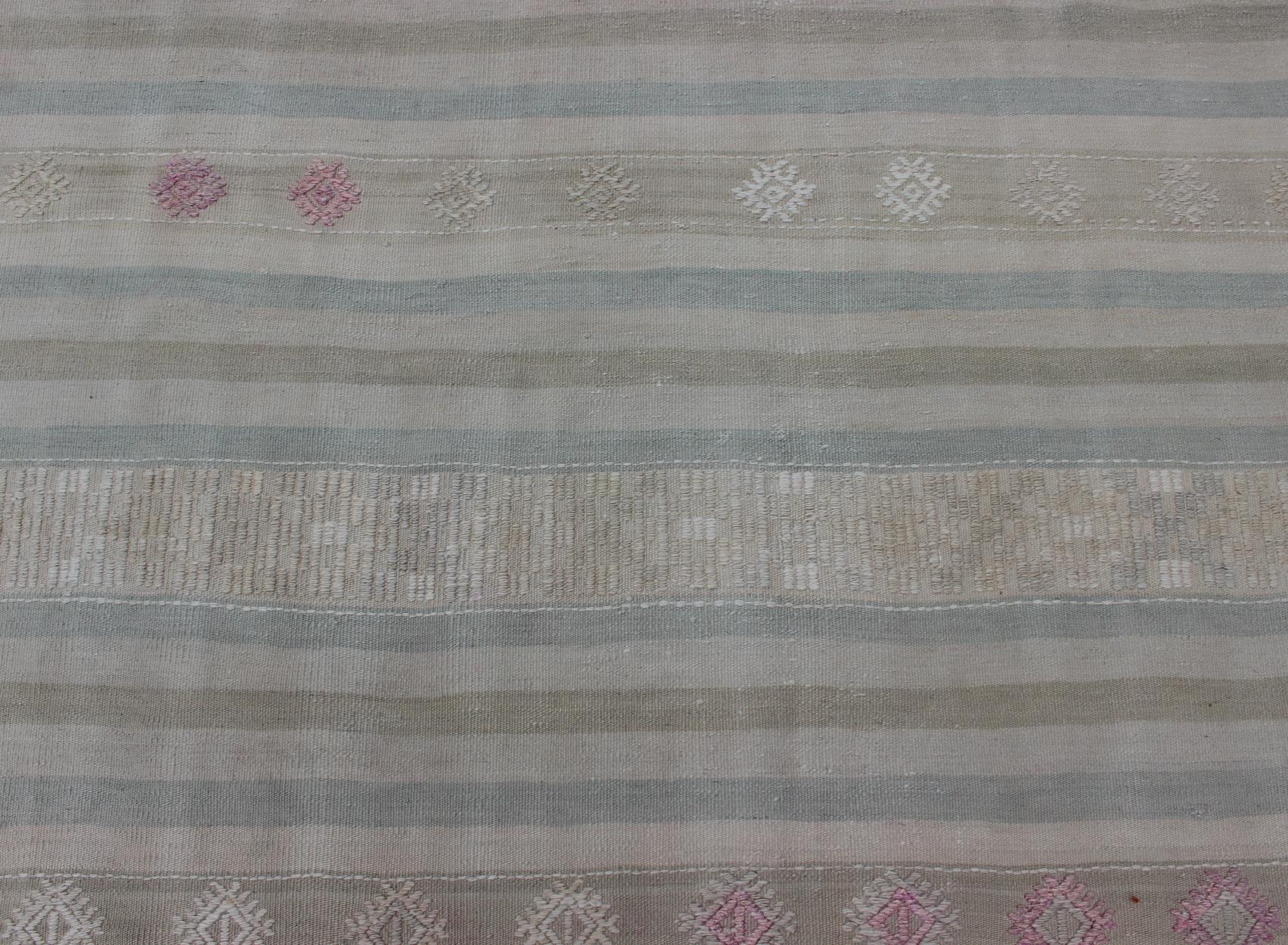 Flat-Weave Kilim with Embroideries in Taupe, Green, Blue and Gray For Sale 4