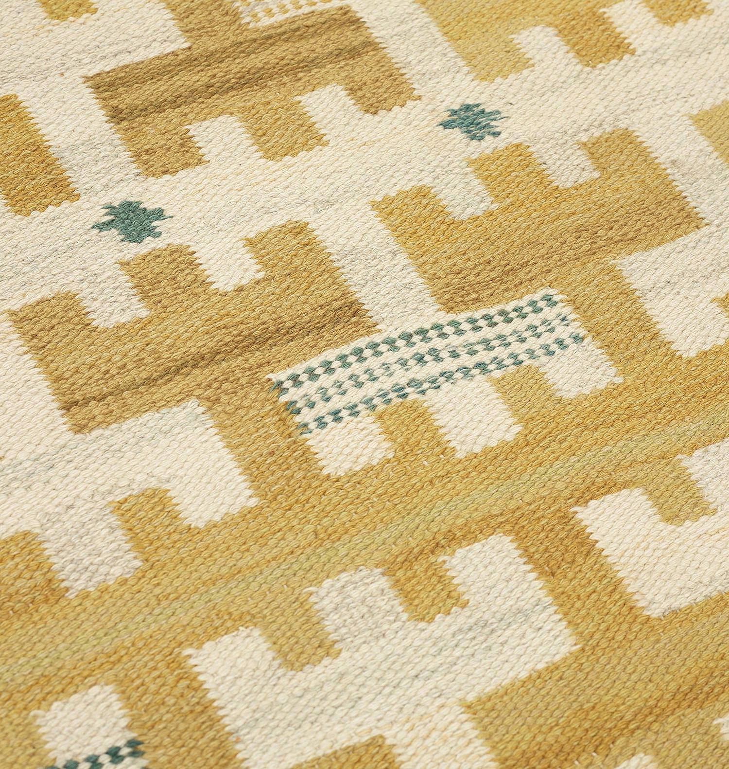 No1. Vintage Swedish Flat-weave rug by Ann-Mari Forsberg, Mid-20th Century In Excellent Condition In Stockholm, SE