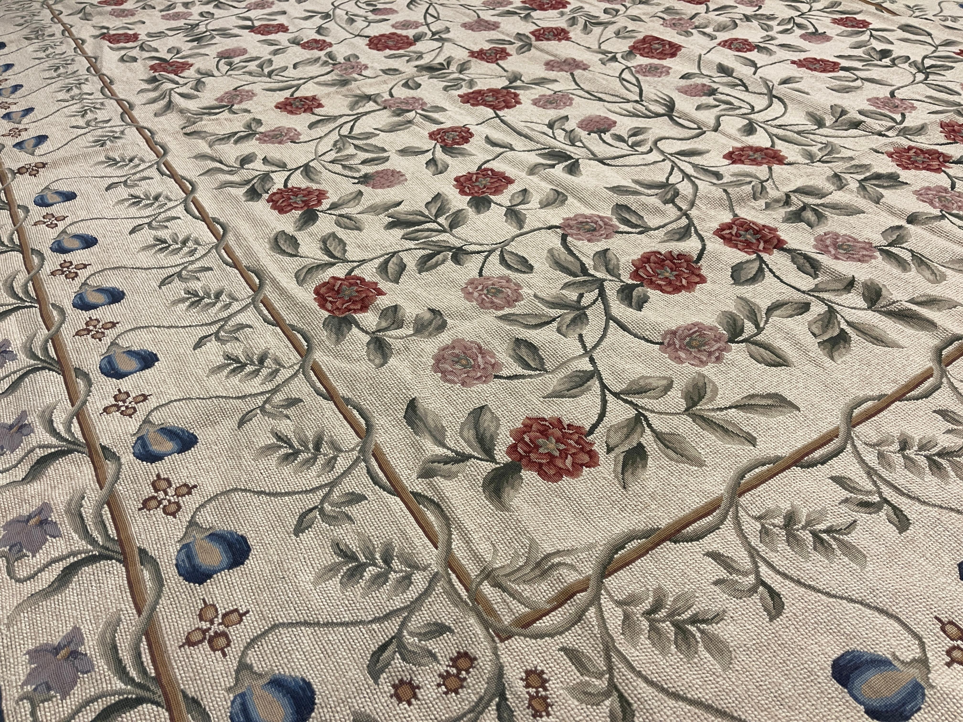 Hollywood Regency Flat Weave Rug Ivory Handwoven Carpet Floral Livingroom Rugs for Sale Home Decor For Sale