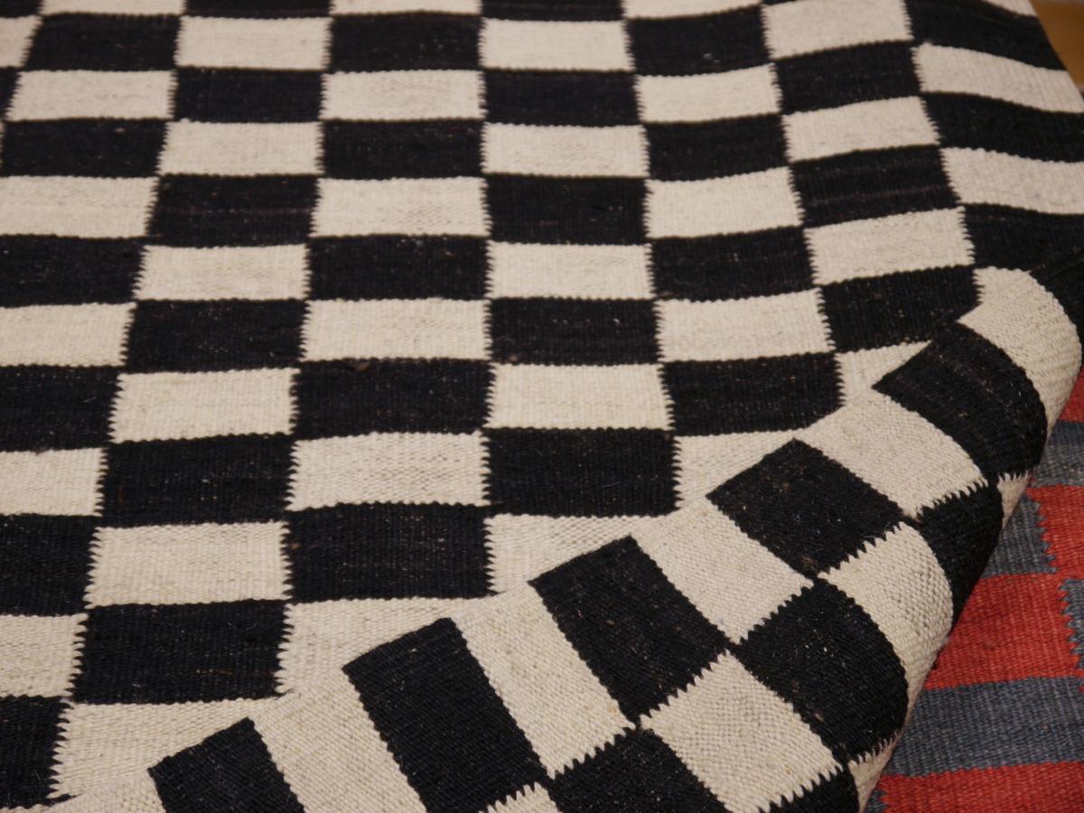 Mazandaran Kilim Flat-weave rug Swedish style Black White Scandinavian Modern For Sale 3