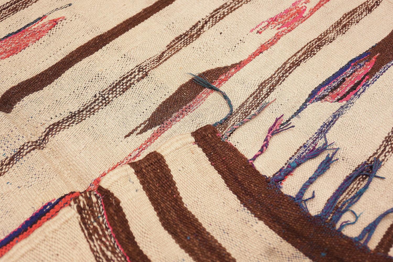 Lana Rug & Kilim marocchino d'epoca a tessitura piatta. Dimensioni: 4' 1