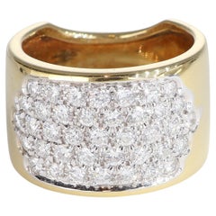 Flacher Gelbgoldbandring mit zentralem Pavé, weiße Diamanten 1,19 Karat