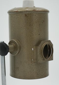 FLATTERS & GARNETT SALVAGED LABORATORY SCHOOL TABLE LAMP ADJUSTABLE LiGHT 004