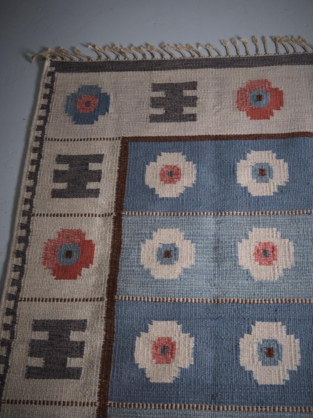 Lana Tappeto a tessitura piatta di Alice Wallebäck, Svezia, anni '50 in vendita