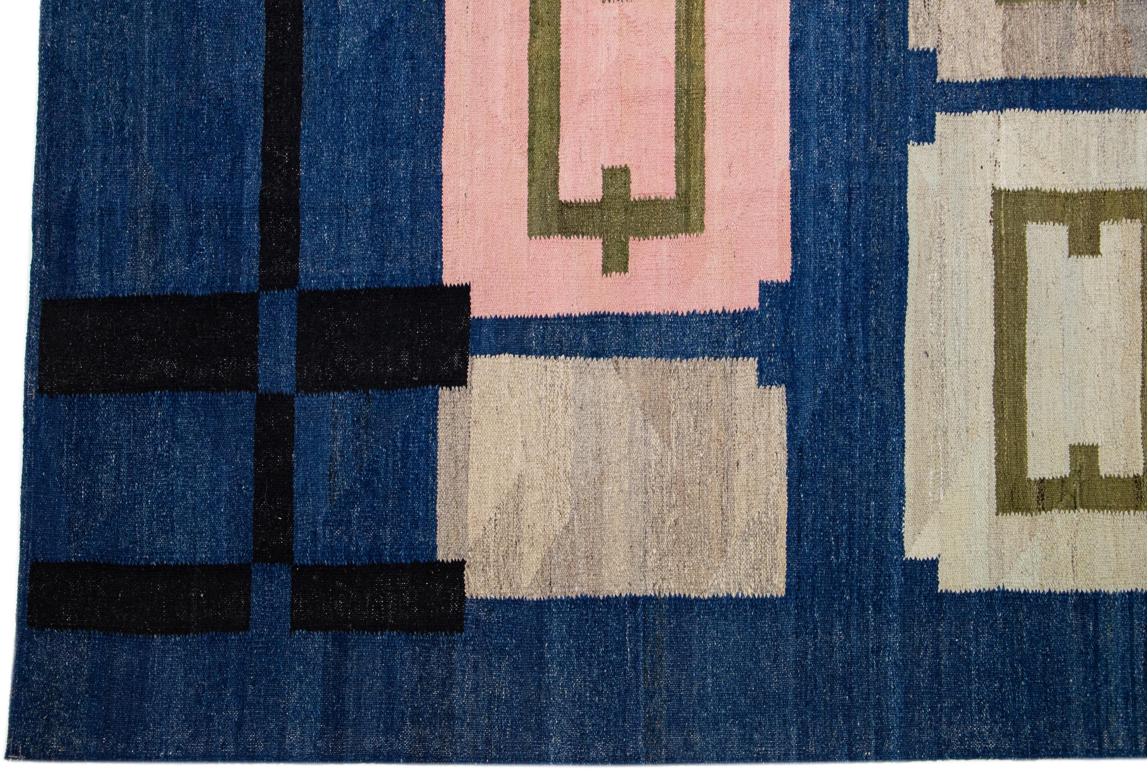 Flatweave Kilim Wool Rug Mid-Century Modern Style in Blue In New Condition For Sale In Norwalk, CT