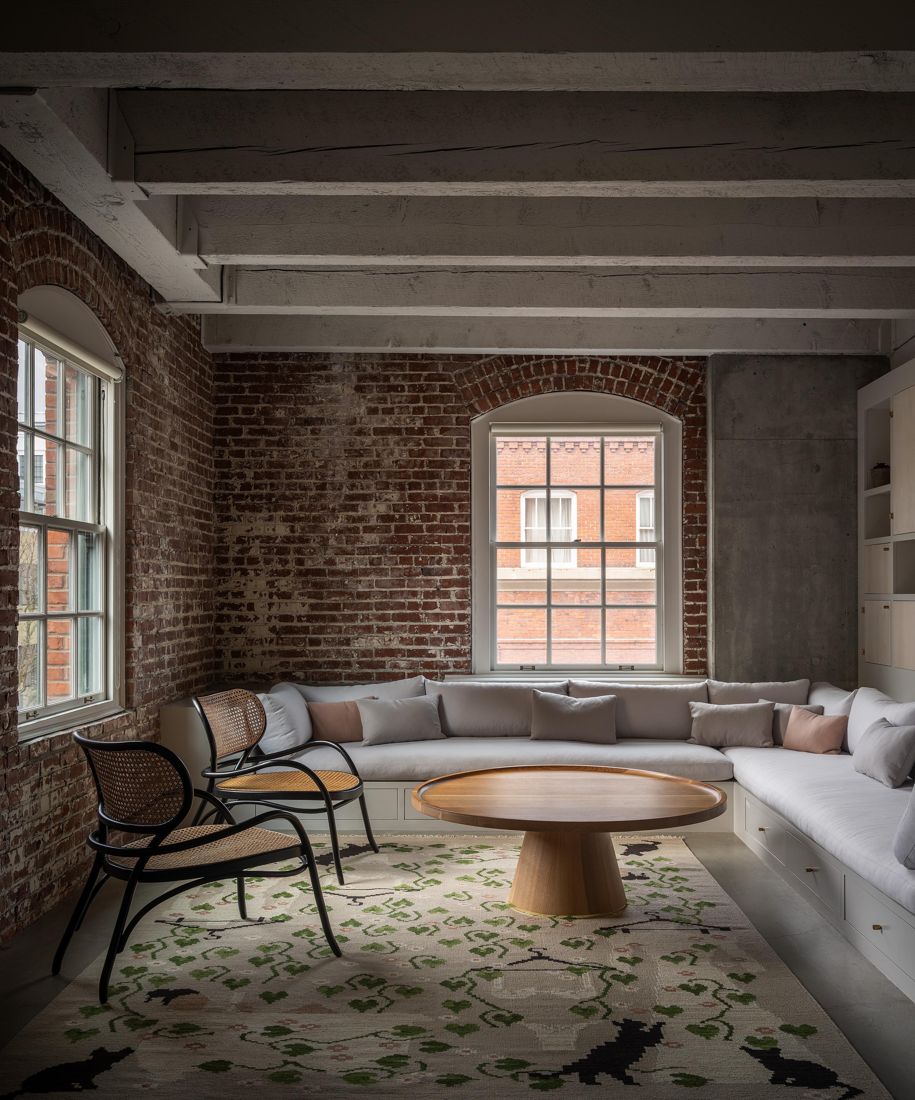 Hand-Crafted Flatweave Rug - Aunt Maude in Chalk, by Jessica Helgerson For Sale