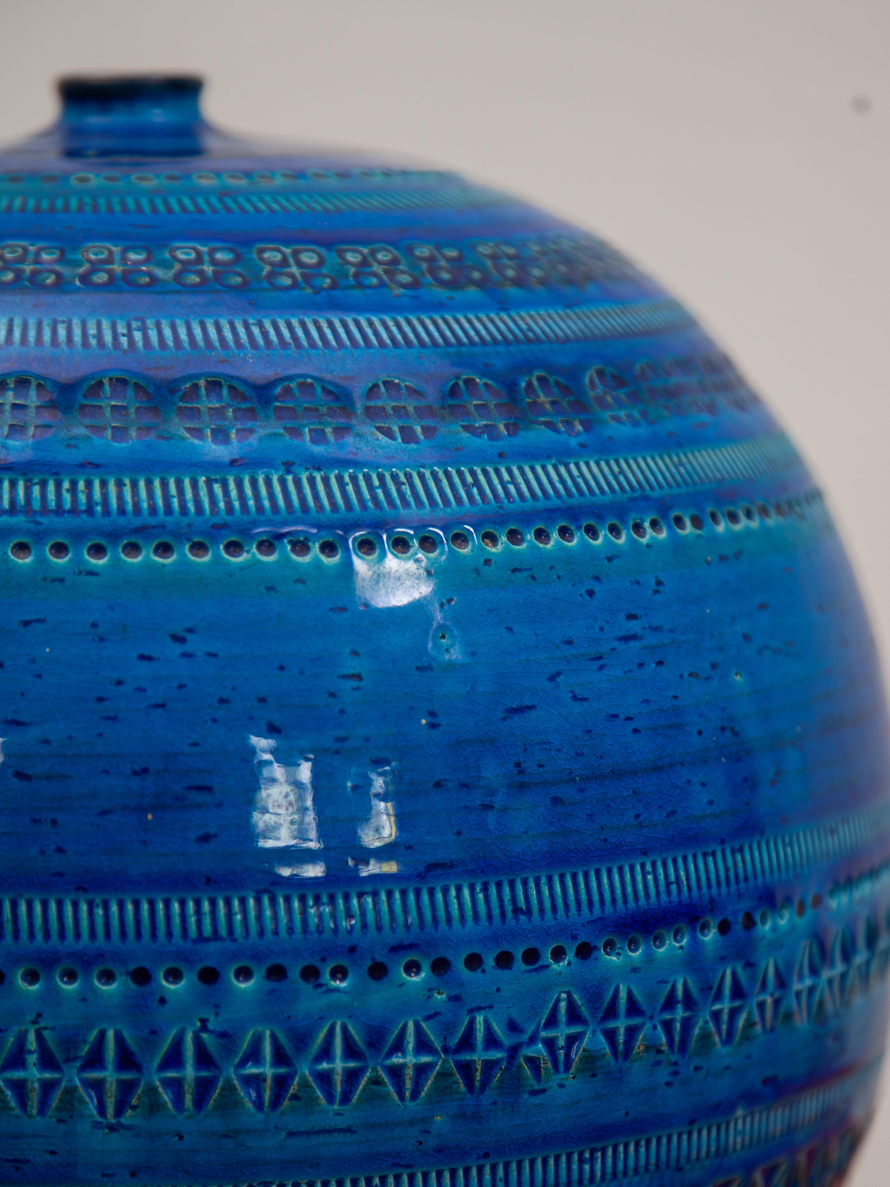 Flavia Raro grande vaso in ceramica smaltata blu di Aldo Londi per Bitossi, Italia , anni '60 in vendita 1