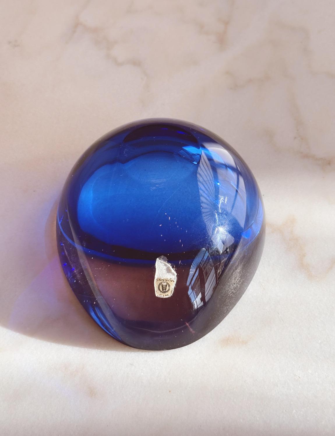 Ciotola ovale in vetro di Murano di Flavio Poli del 1960 in viola e blu in vendita 3