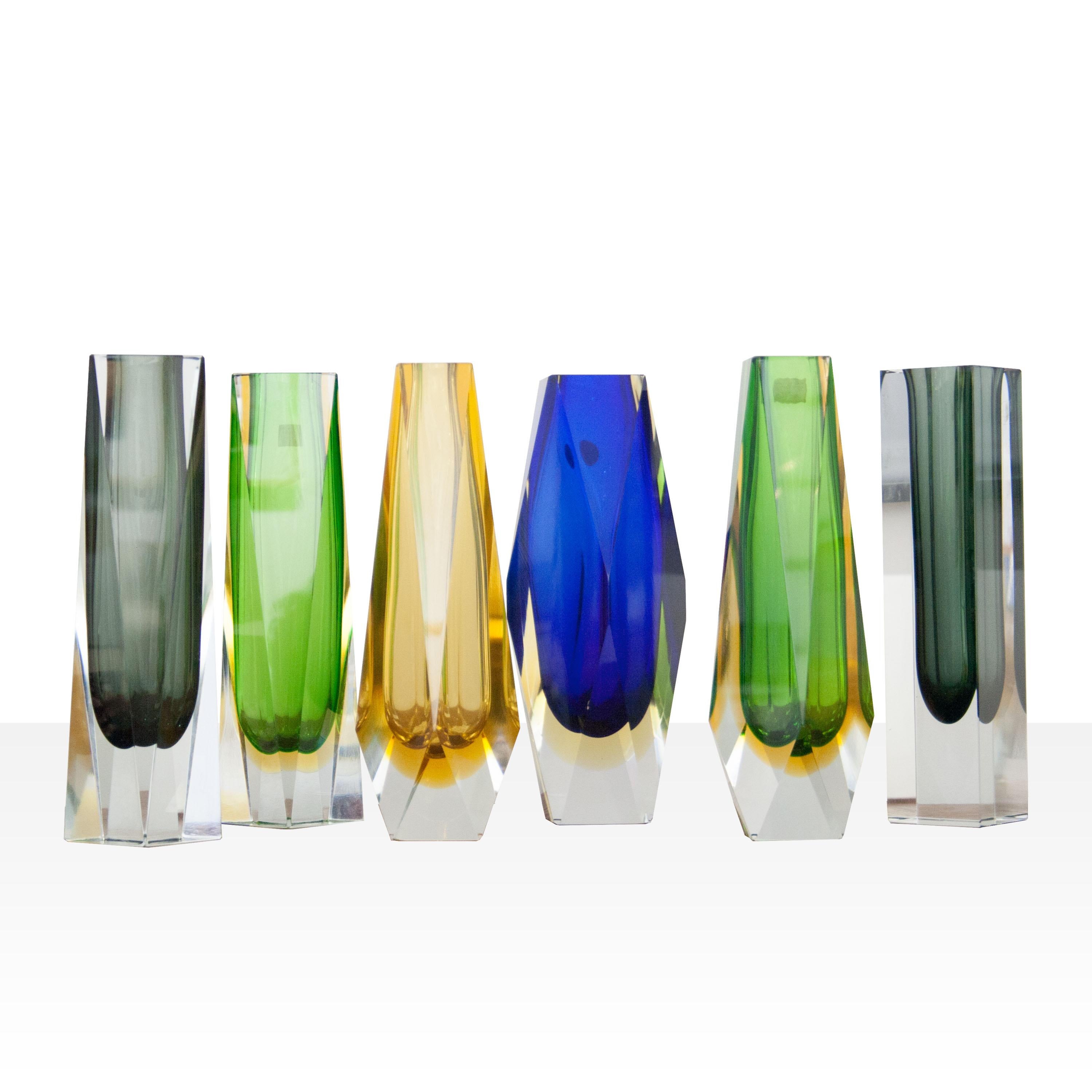 Mid-20th Century Flavio Poli by Mandruzzato Green Hand-Crafted Murano Glass Vase, Italy, 1960