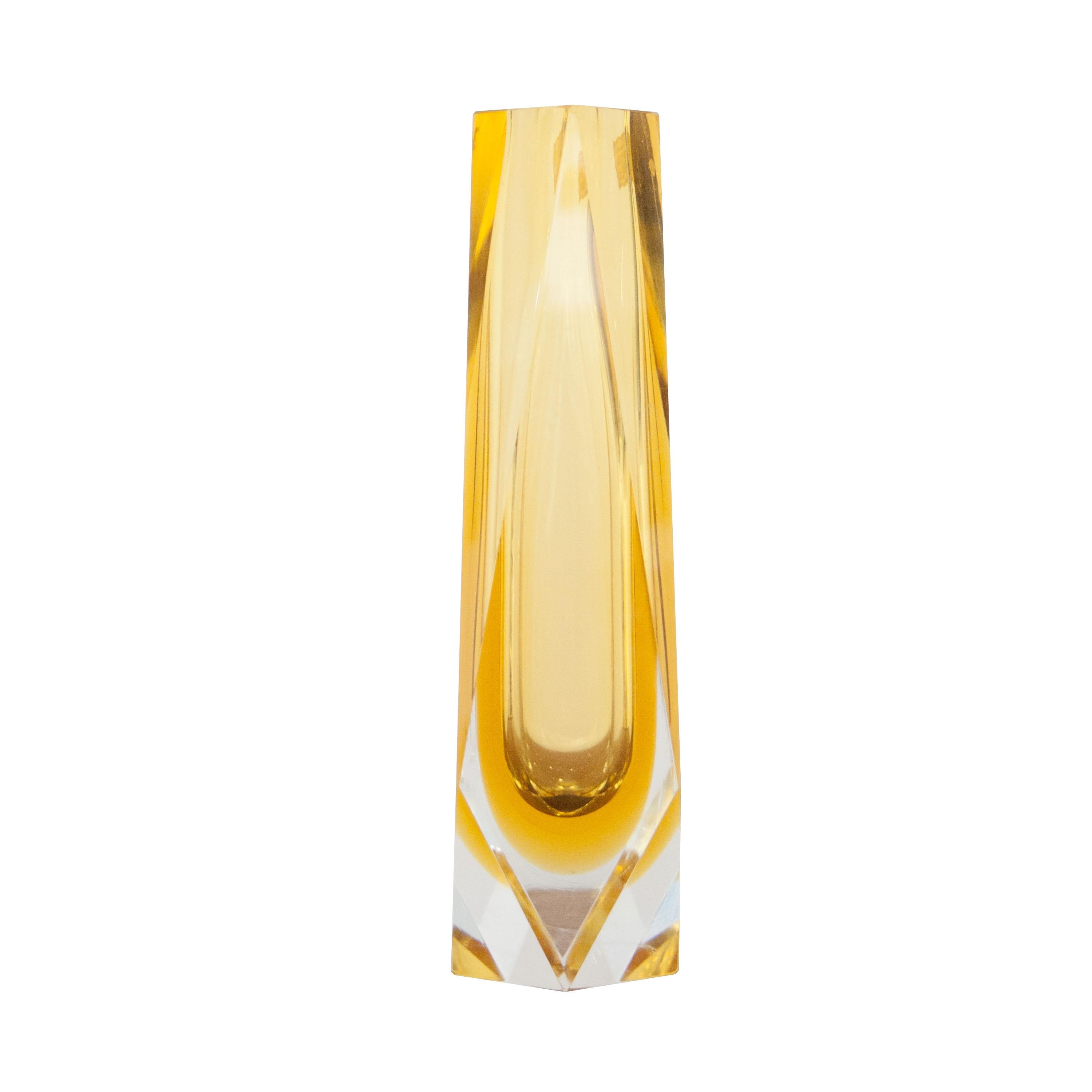 Italian vase designed by Flavio Poli and edited by Mandruzzato. Hand-crafted faceted Murano glass in yellow.