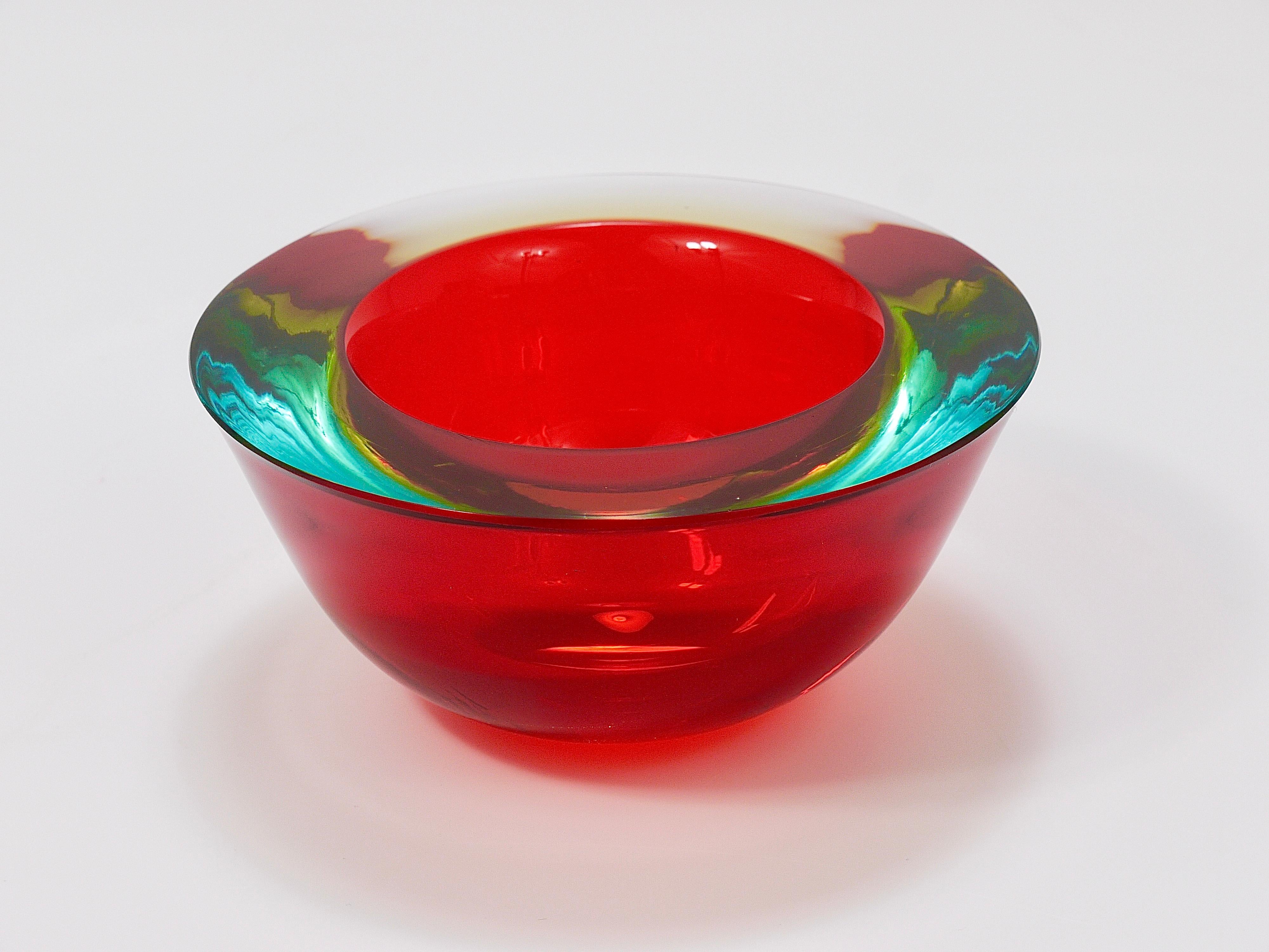 Mid-Century Modern Flavio Poli Caviar Sommerso Murano Glass Bowl by Seguso, Italy, 1960s For Sale