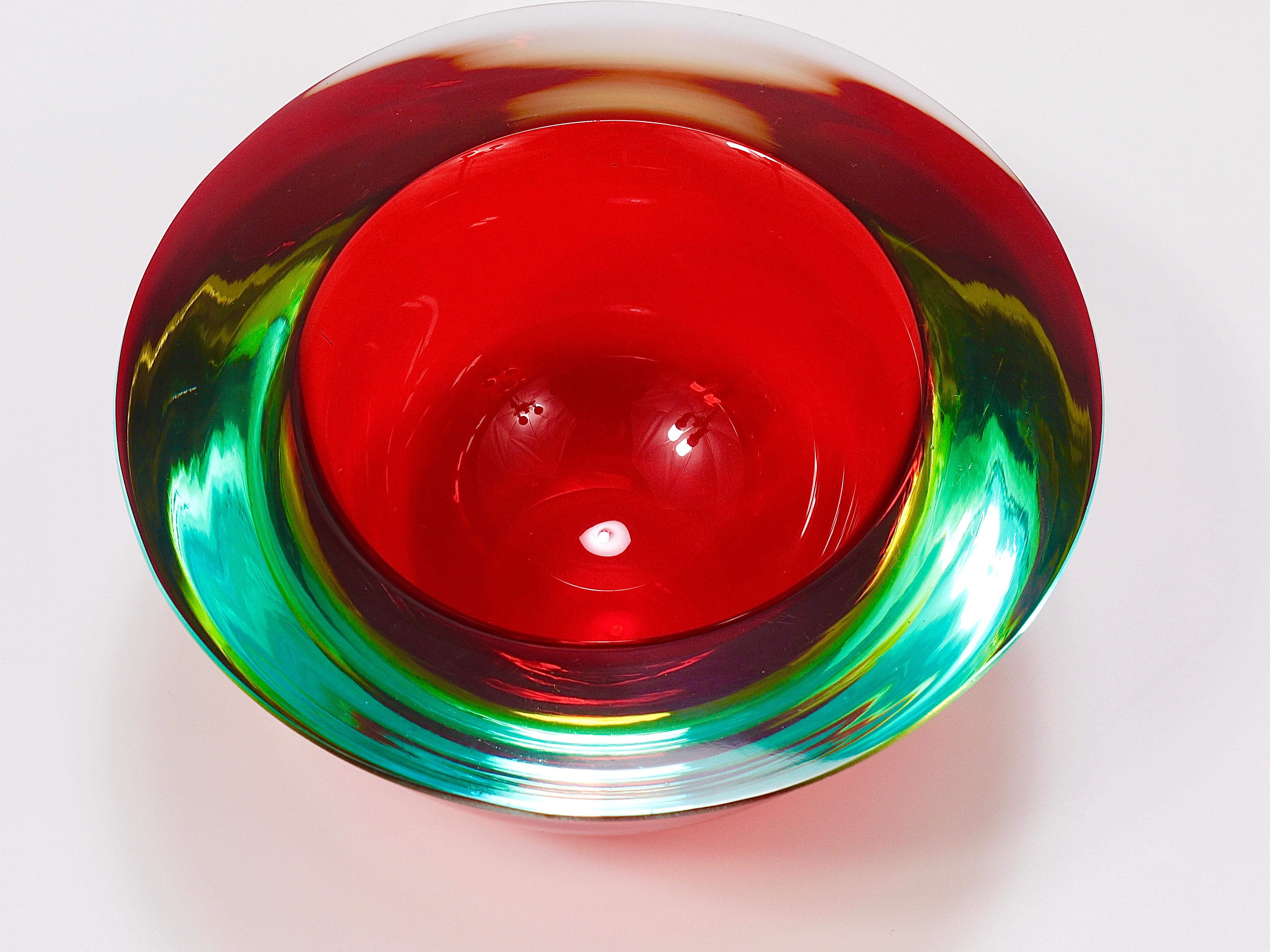 Mid-Century Modern Flavio Poli Caviar Sommerso Murano Glass Bowl by Seguso, Italy, 1960s