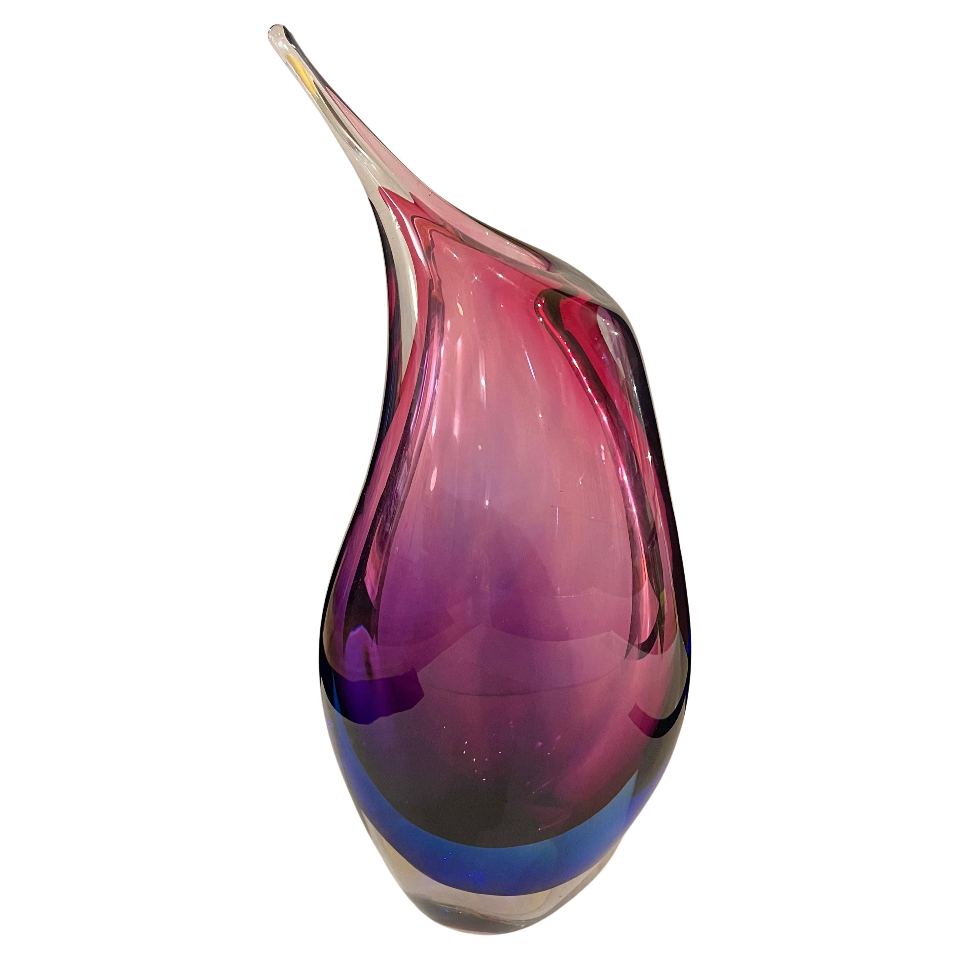 Mid-Century Modern Flavio Poli pour Seguso grand vase en verre Sommerso bleu violet en forme de goutte d'eau en vente