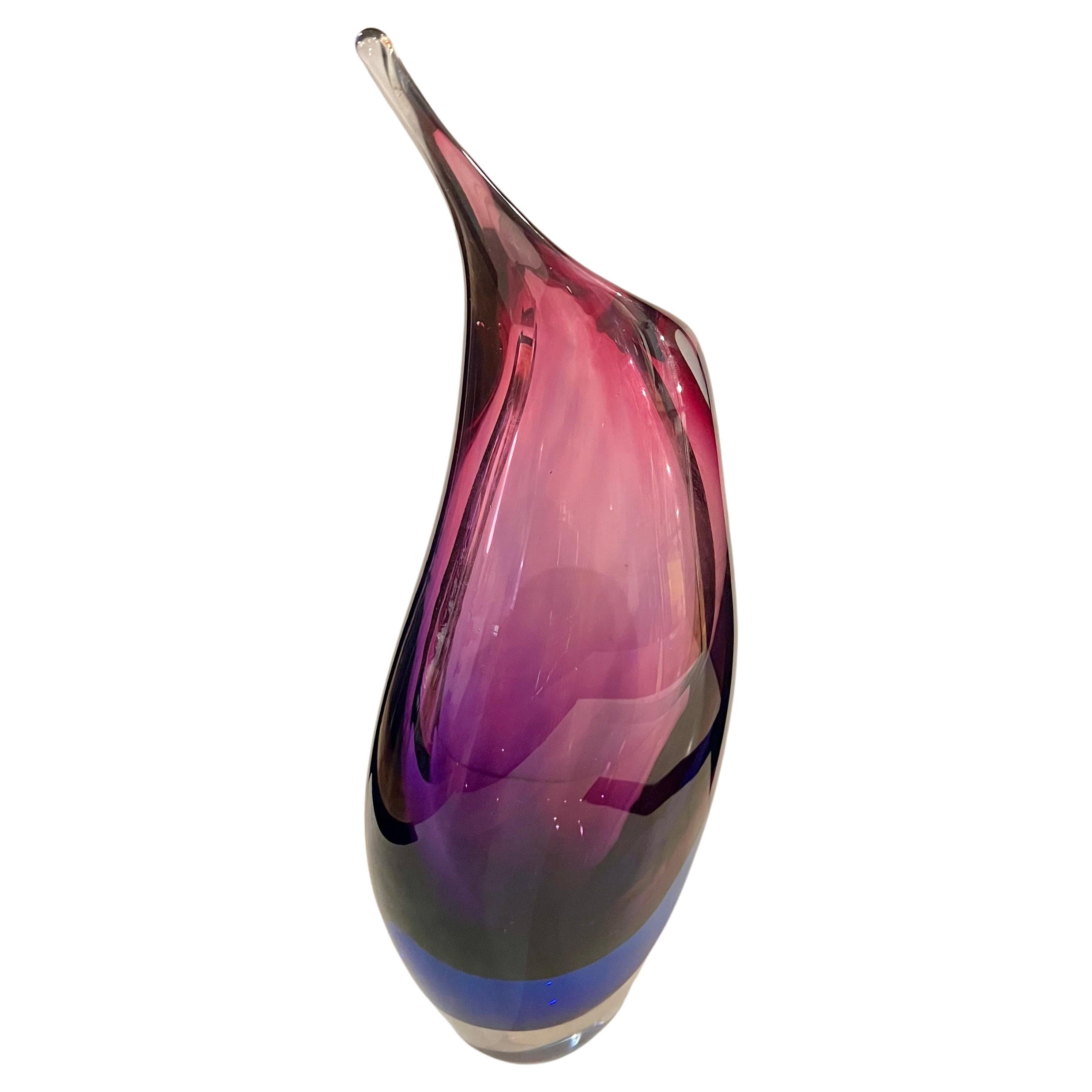 italien Flavio Poli pour Seguso grand vase en verre Sommerso bleu violet en forme de goutte d'eau en vente