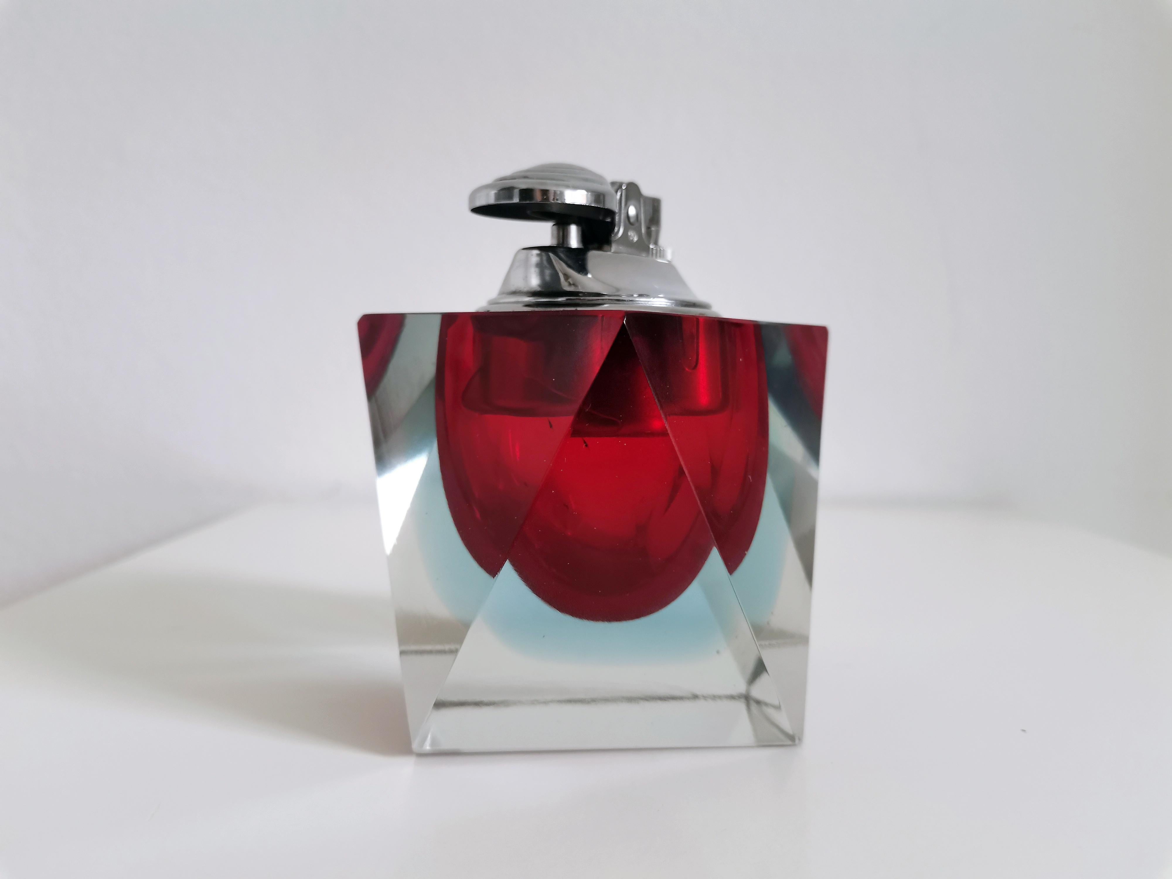 Flavio Poli für Seguso, Rotes Feuerzeug aus Murano Glas, 60er Jahre (Mitte des 20. Jahrhunderts) im Angebot