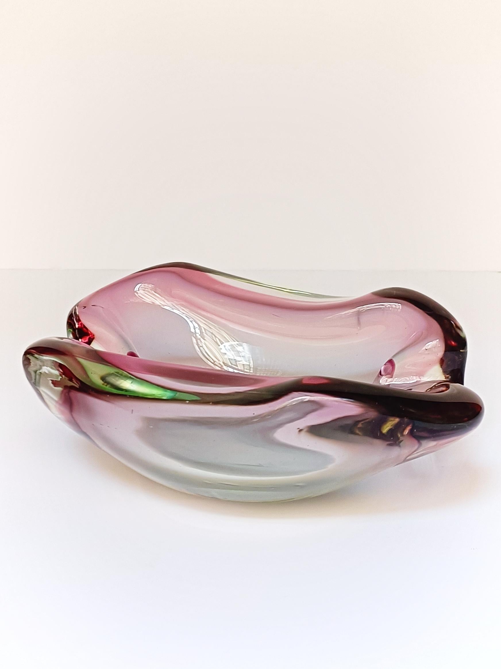 Flavio Poli für Seguso Vetri d'Arte Sommerso Murano Glass Schale, Italien, 1950er Jahre im Zustand „Hervorragend“ im Angebot in Valencia, VC