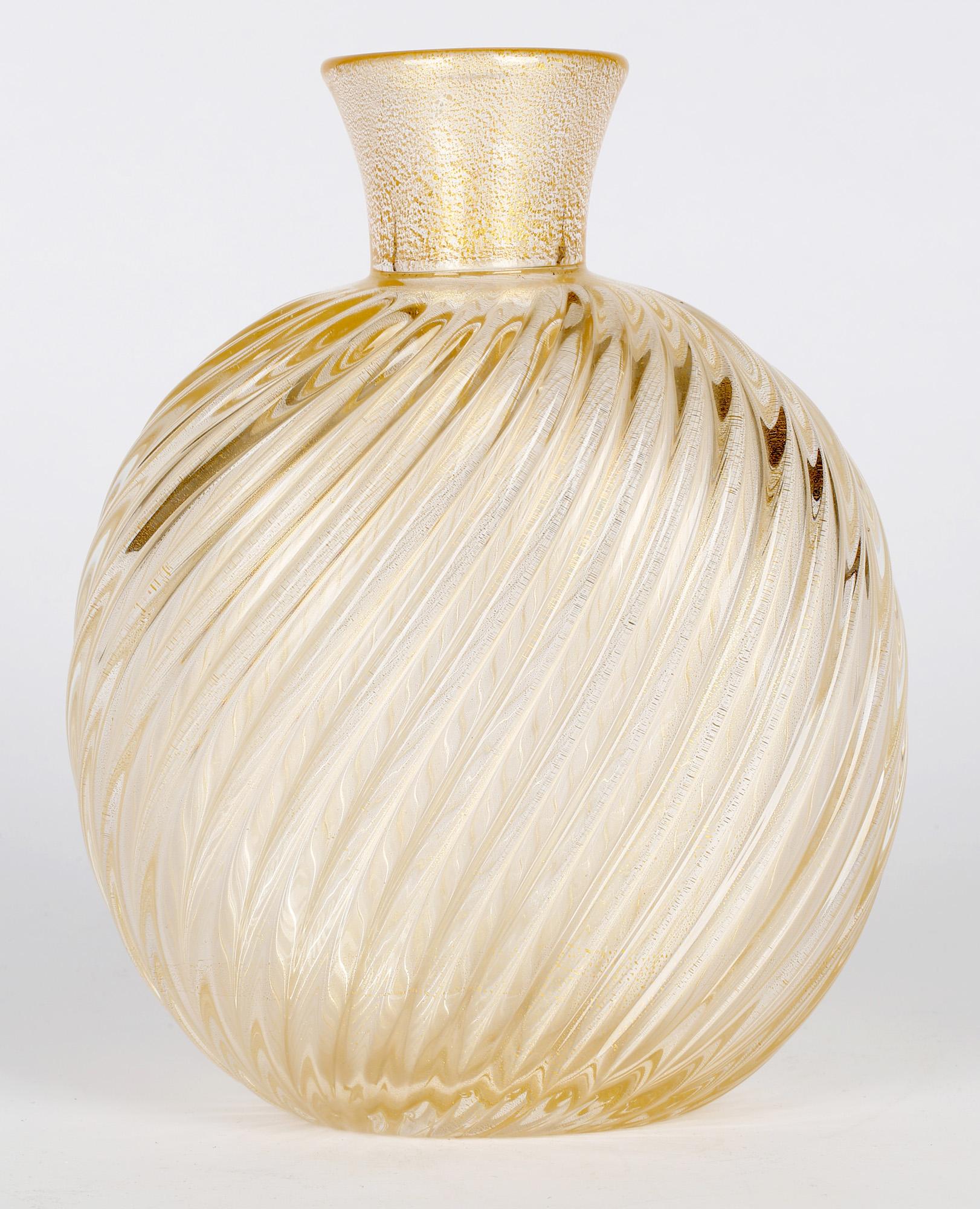 Flavio Poli for Seguso Vetri D'Art Incrociato Oro Glass Vase For Sale 2