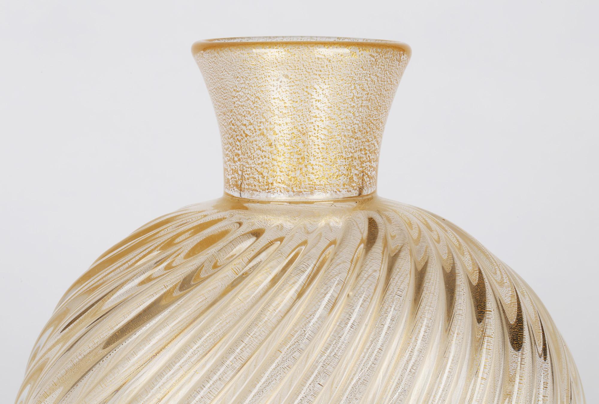 Flavio Poli for Seguso Vetri D'Art Incrociato Oro Glass Vase For Sale 4