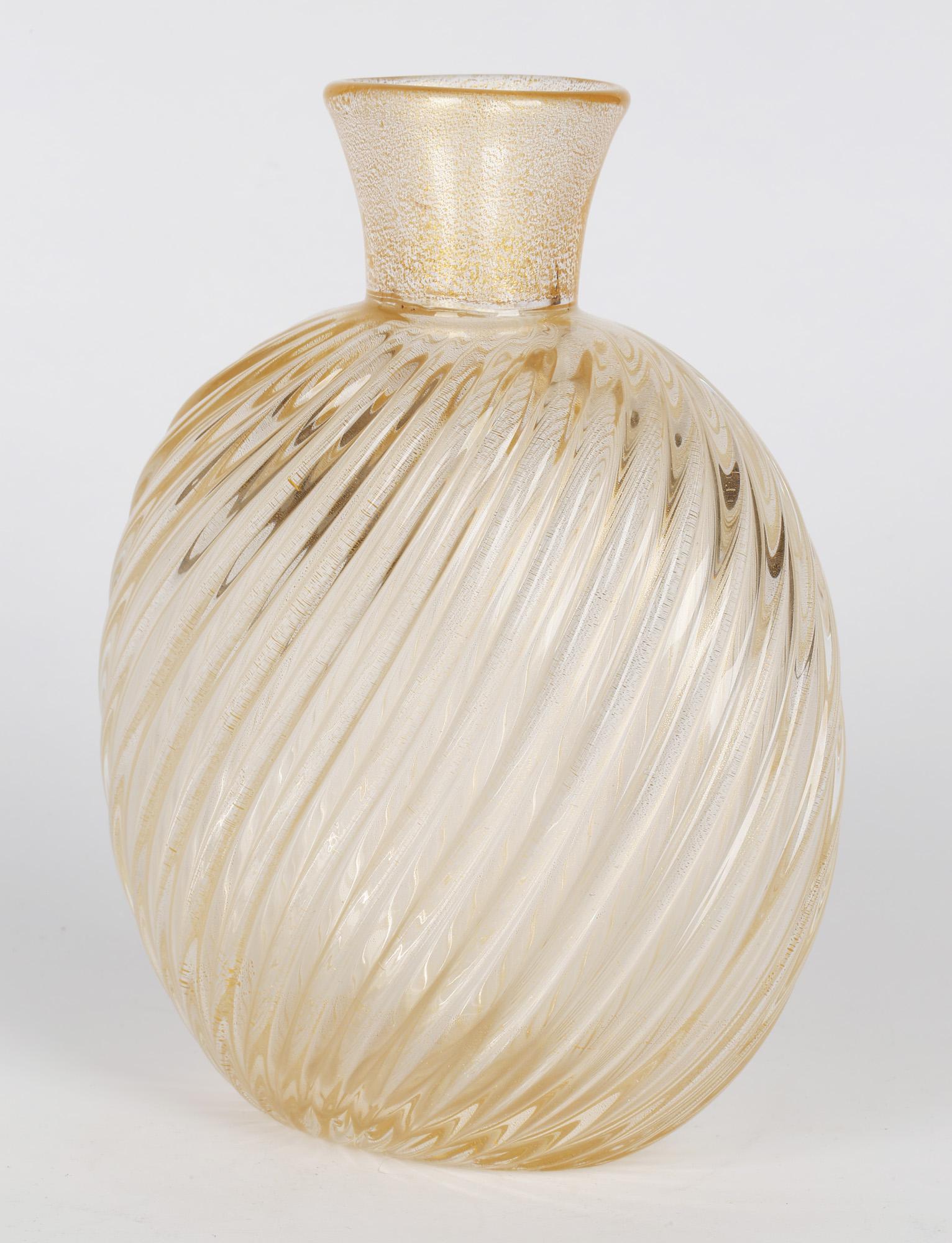 20th Century Flavio Poli for Seguso Vetri D'Art Incrociato Oro Glass Vase For Sale