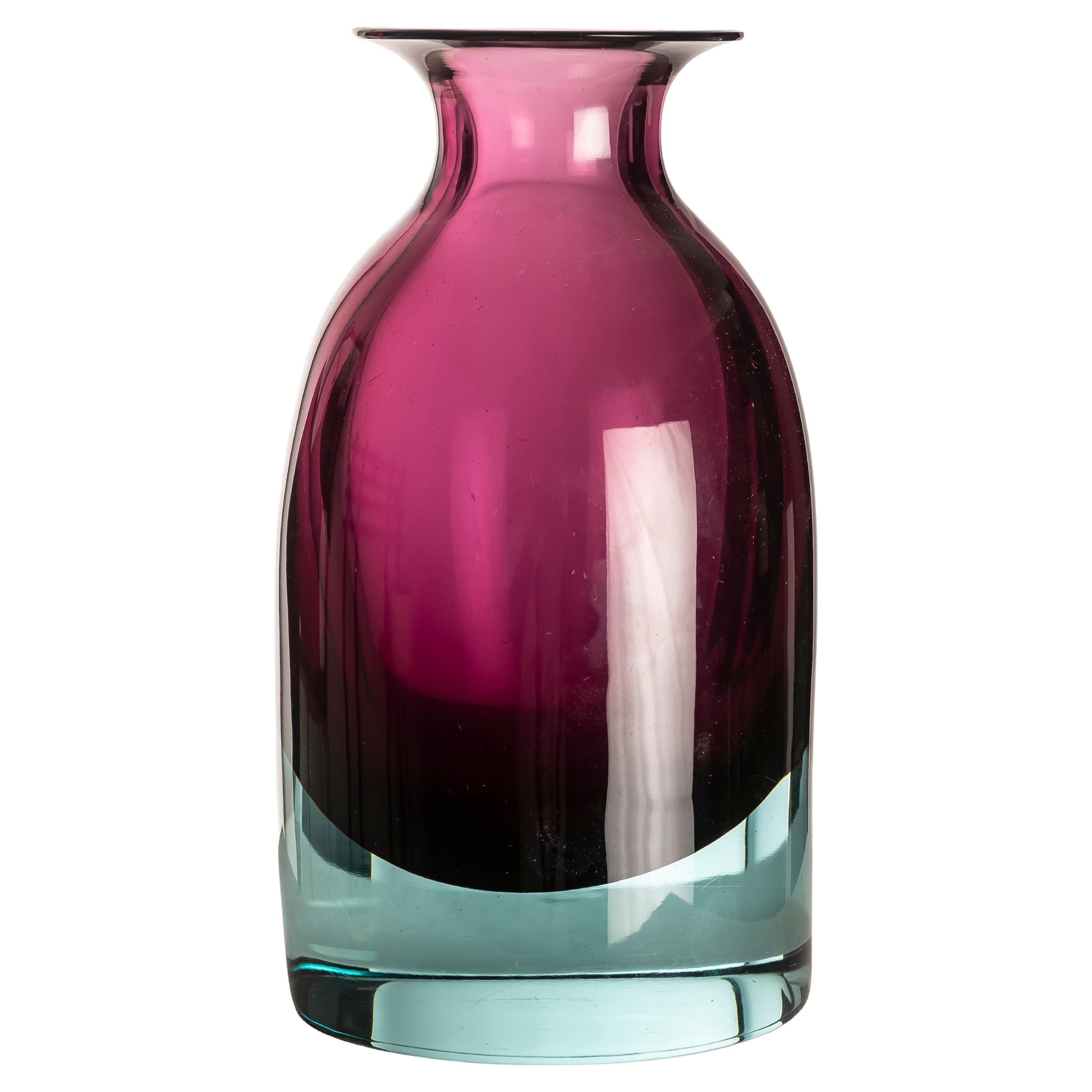 Flavio Poli for Seguso Vetri d’Arte, Murano, circa 1950 – Sommerso Vase For Sale