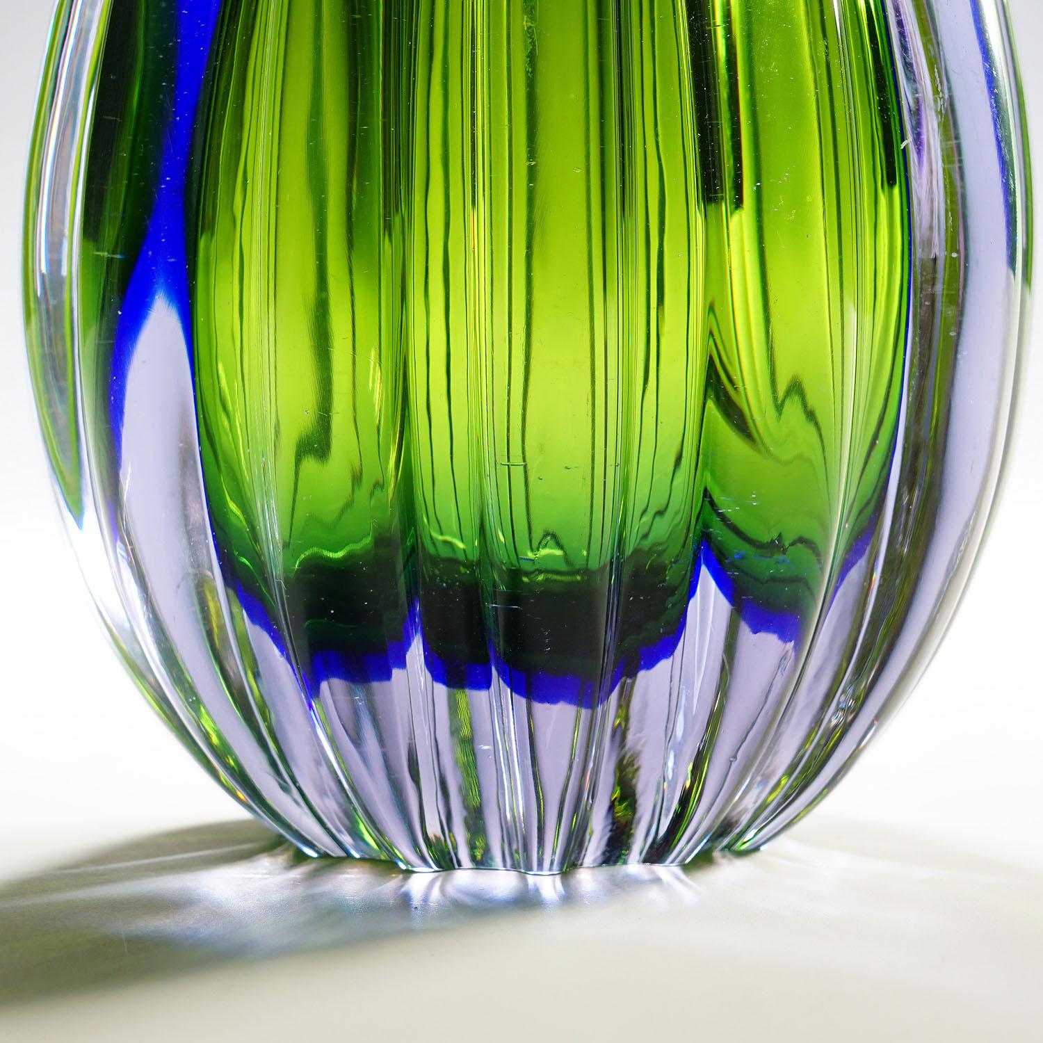 Flavio Poli for Seguso Vetri d'Arte Murano Sommerso Glass Vase, 1950s In Good Condition In Berghuelen, DE