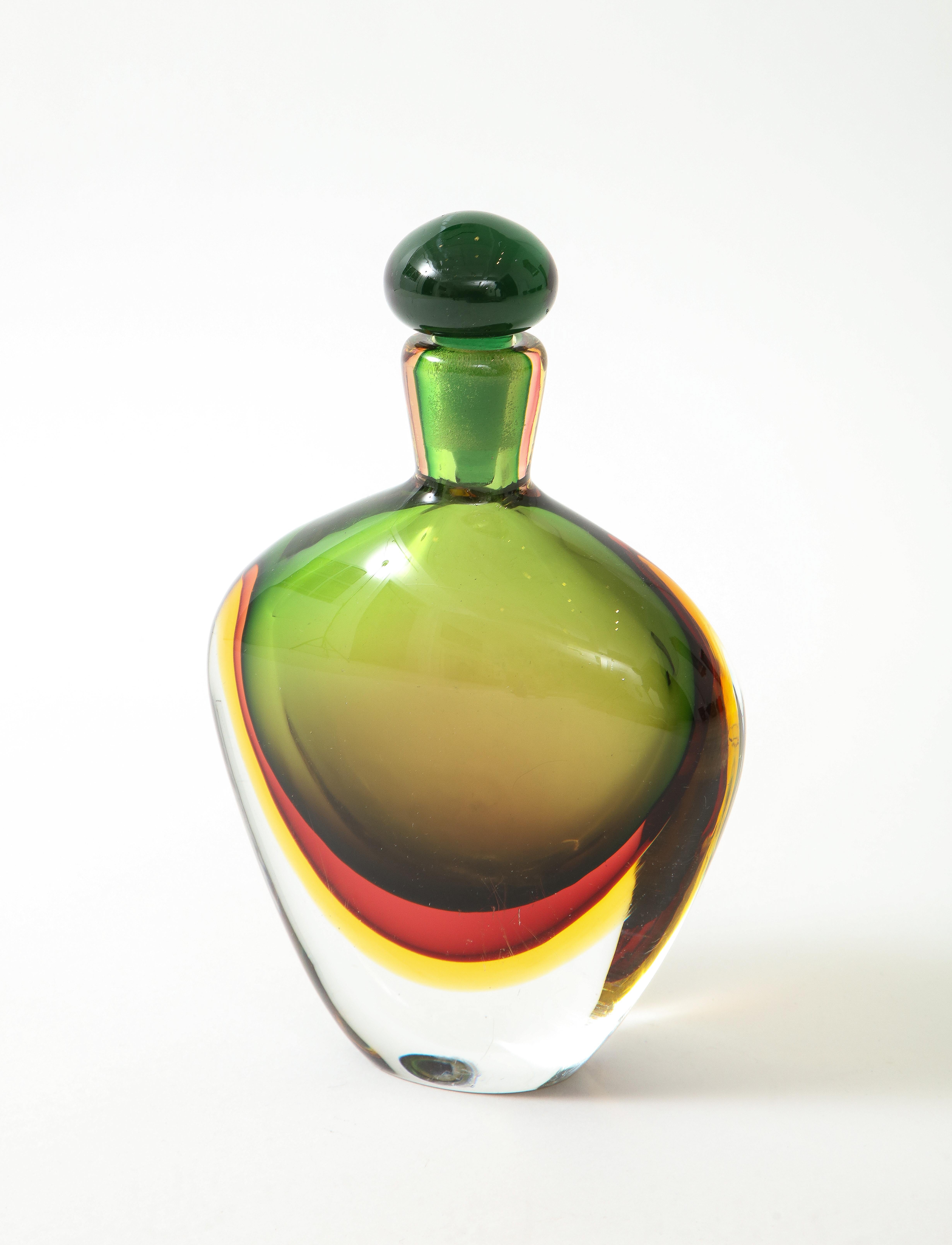 Italian Flavio Poli for Seguso Vetri d'Arte Sommerso Glass Bottle with Stopper, 1960s