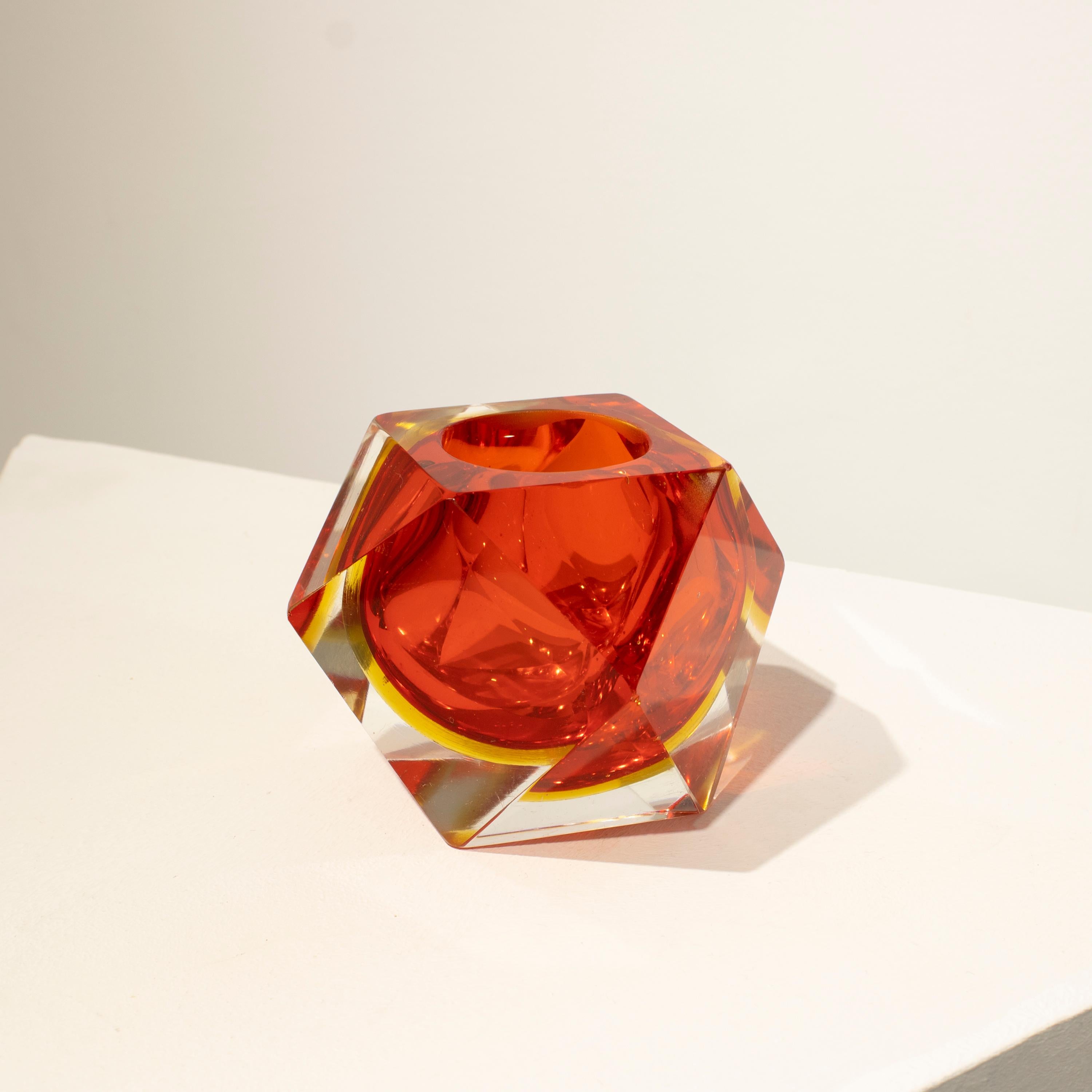 Flavio Poli Hand-Crafted Red Murano Small Vase, Italy, 1970 In Good Condition For Sale In Madrid, ES
