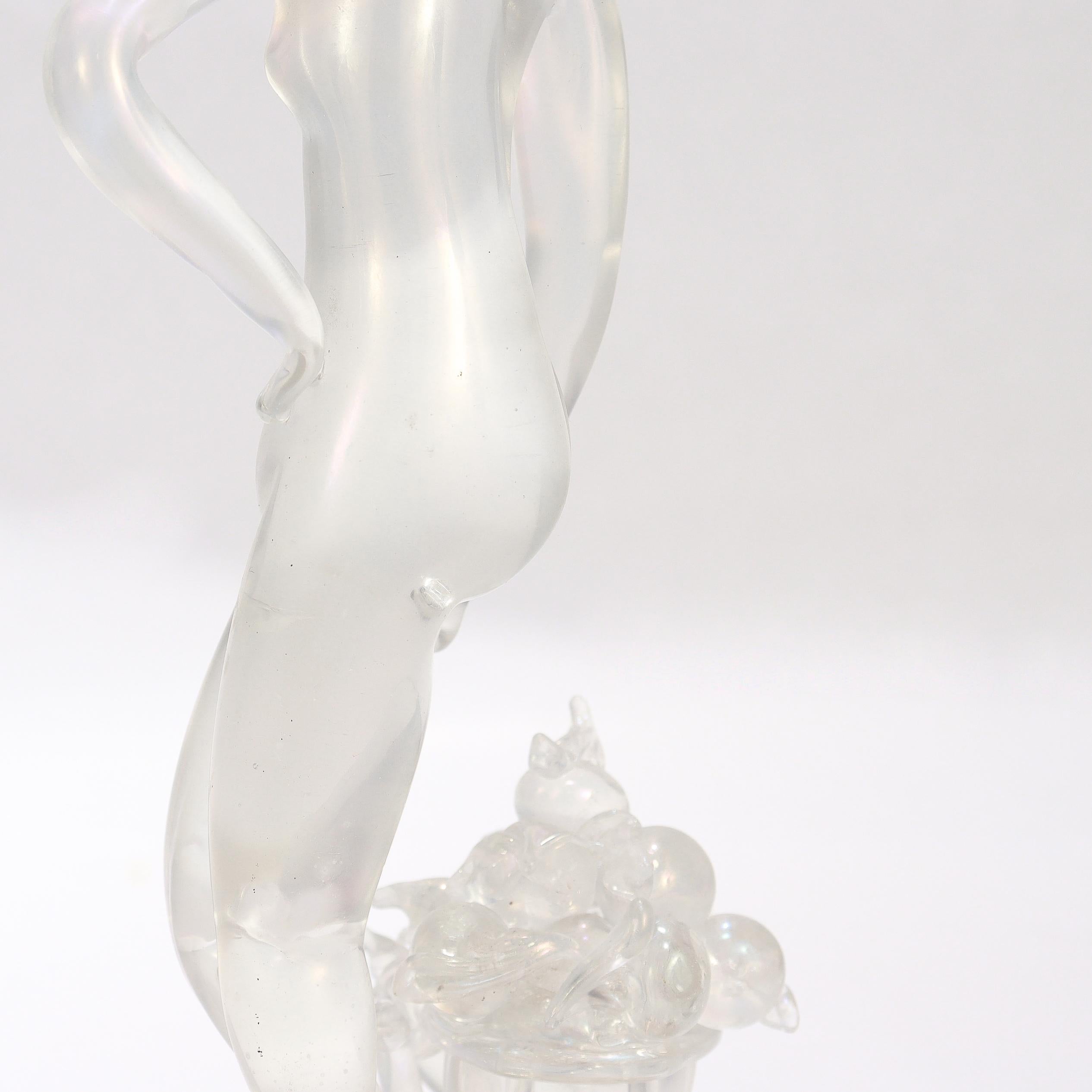 Flavio Poli / I.V.A.M Murano Art Glass Figurine Femme nue avec fruits et fleurs en vente 11