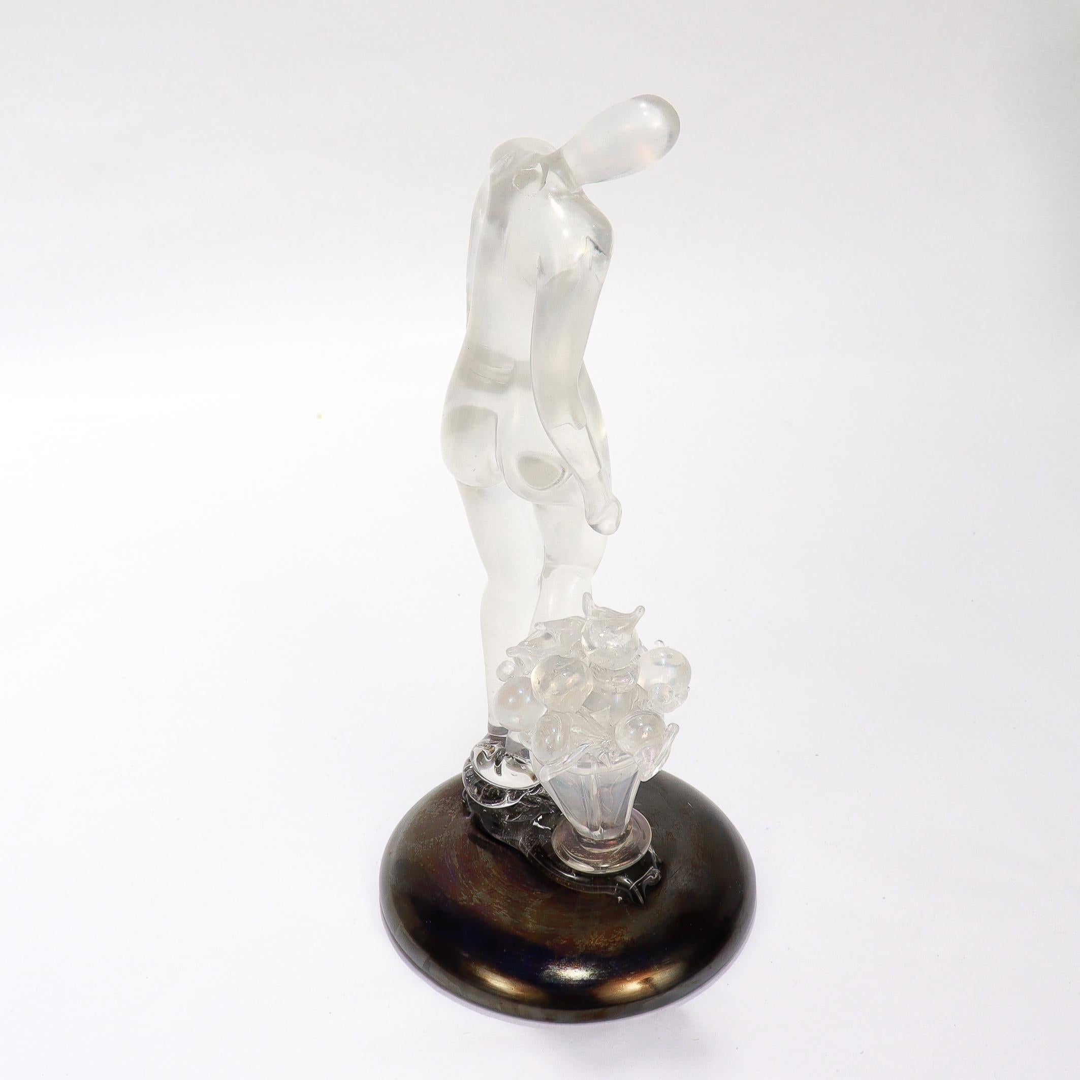 Flavio Poli / I.V.A.M Murano Art Glass Figurine Femme nue avec fruits et fleurs en vente 3