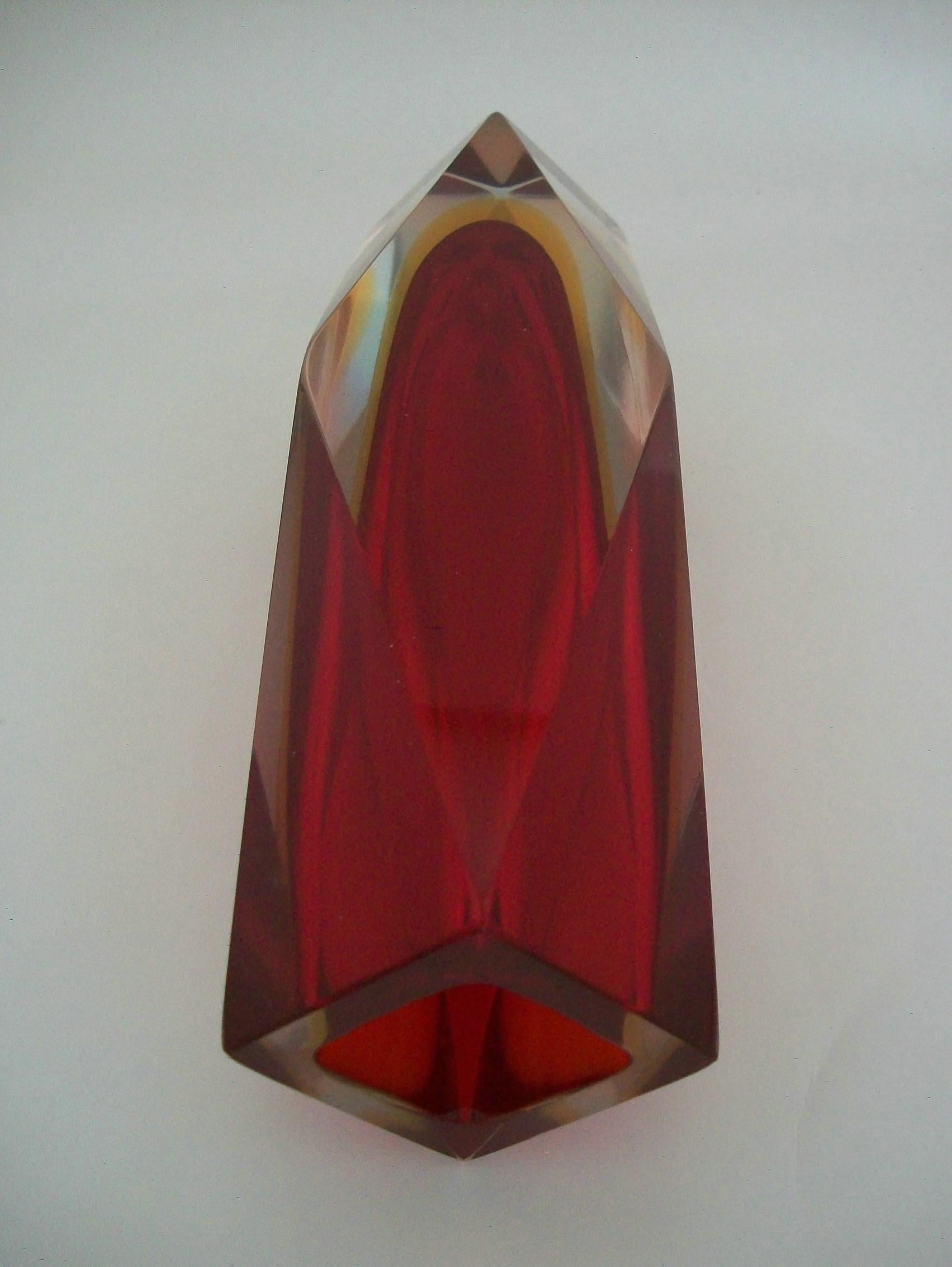 Flavio Poli, Luigi Mandruzzato, Sommerso Murano Glass Vase, Italien, ca. 1950er Jahre (Handgefertigt)