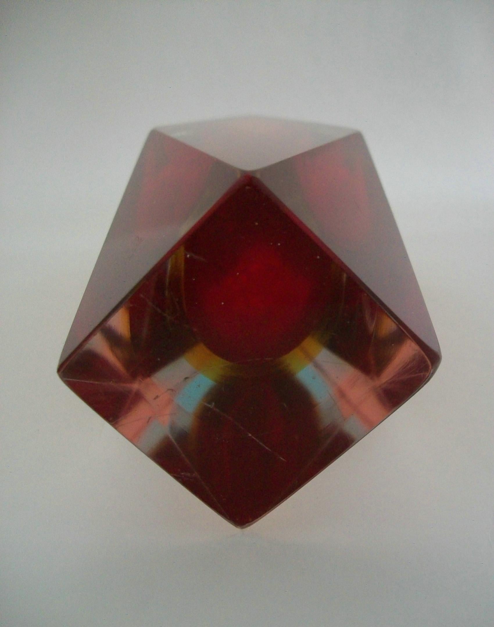 Flavio Poli, Luigi Mandruzzato, Sommerso Murano Glass Vase, Italien, ca. 1950er Jahre (Glaskunst)