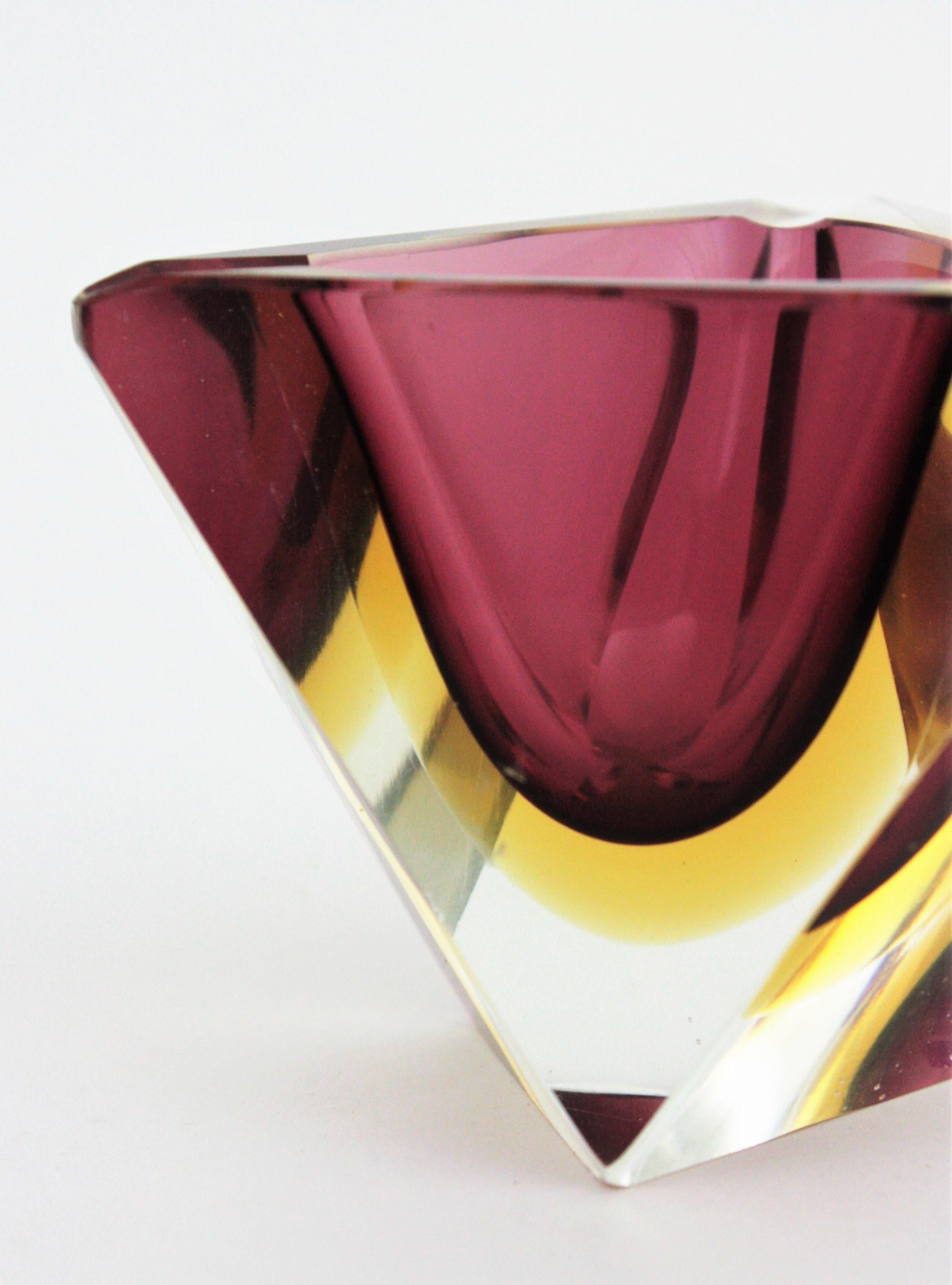Flavio Poli Murano Faceted Sommerso Purple Yellow Glass Triangular Ashtray /Bowl For Sale 2