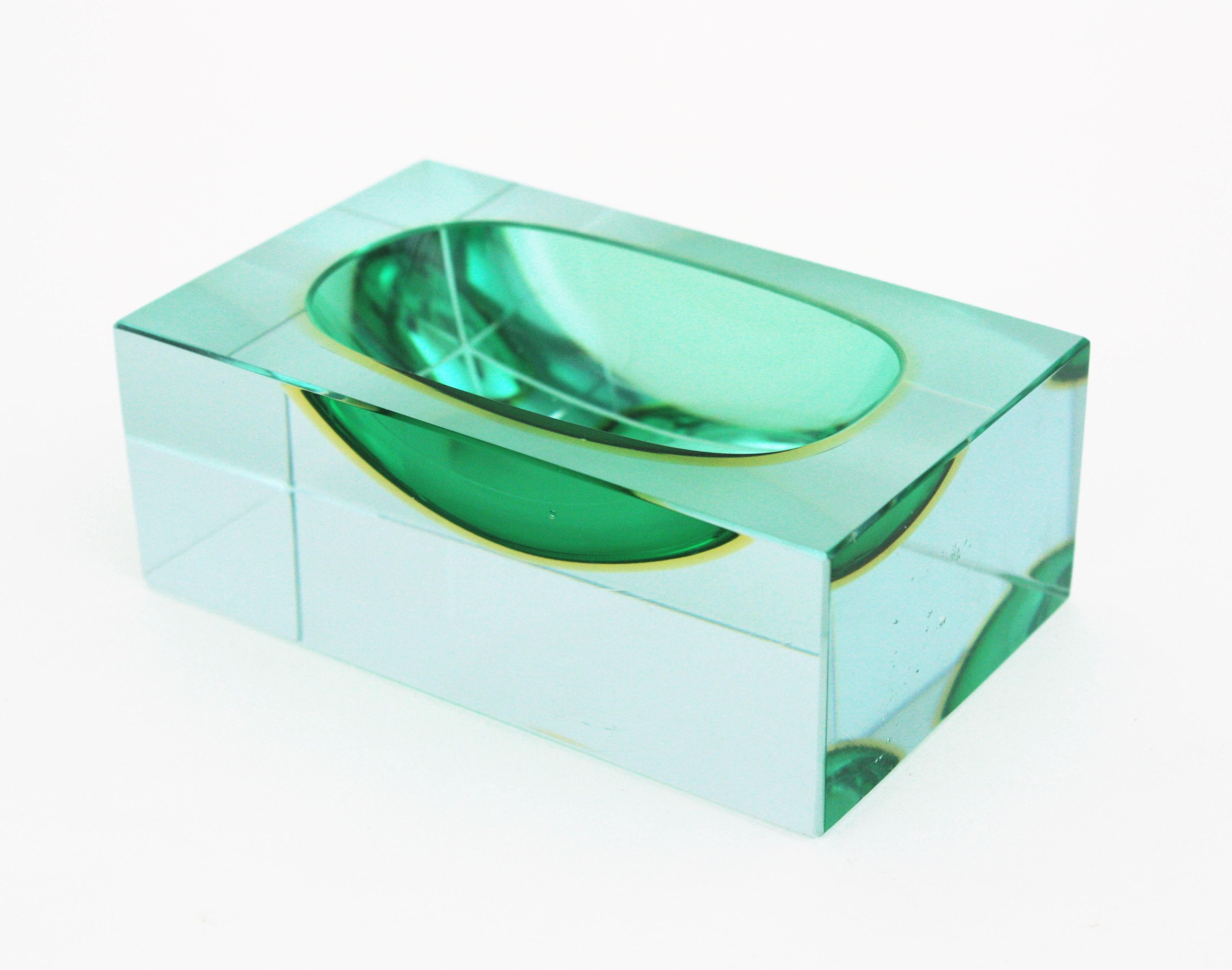 Flavio Poli Murano Green Yellow Sommerso Faceted Art Glass Bowl or Vide-Poche 8