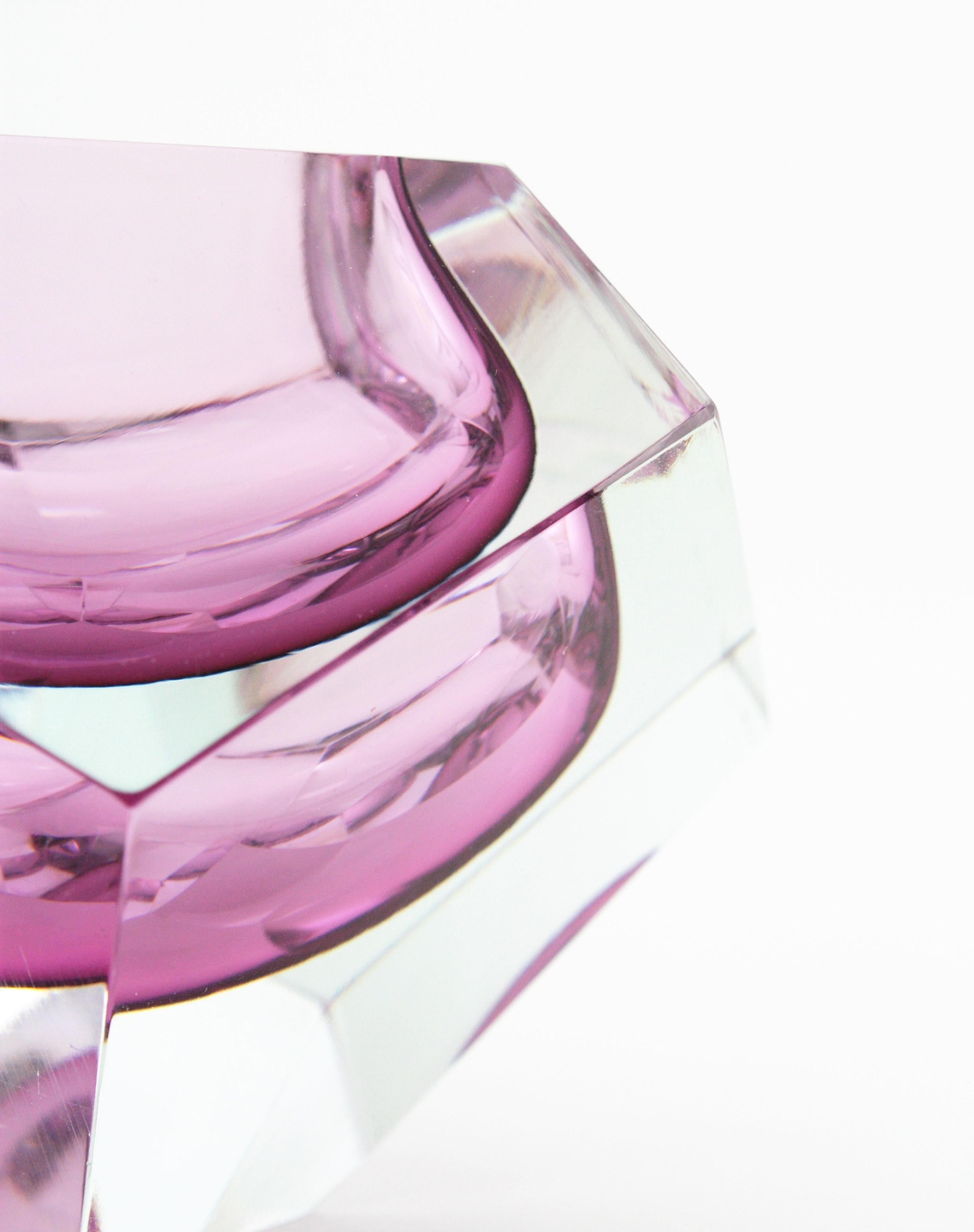 Flavio Poli Murano Glass Sommerso à facettes Bol en verre d'art géant en vente 4