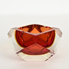 Flavio Poli Murano Red Sommerso Multifaceted Glass Ashtray, Italy 1960s