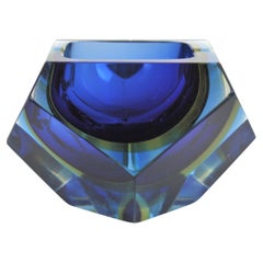 Flavio Poli Murano Sommerso Blue Yellow Faceted Glass Bowl / Ashtray, 1950s