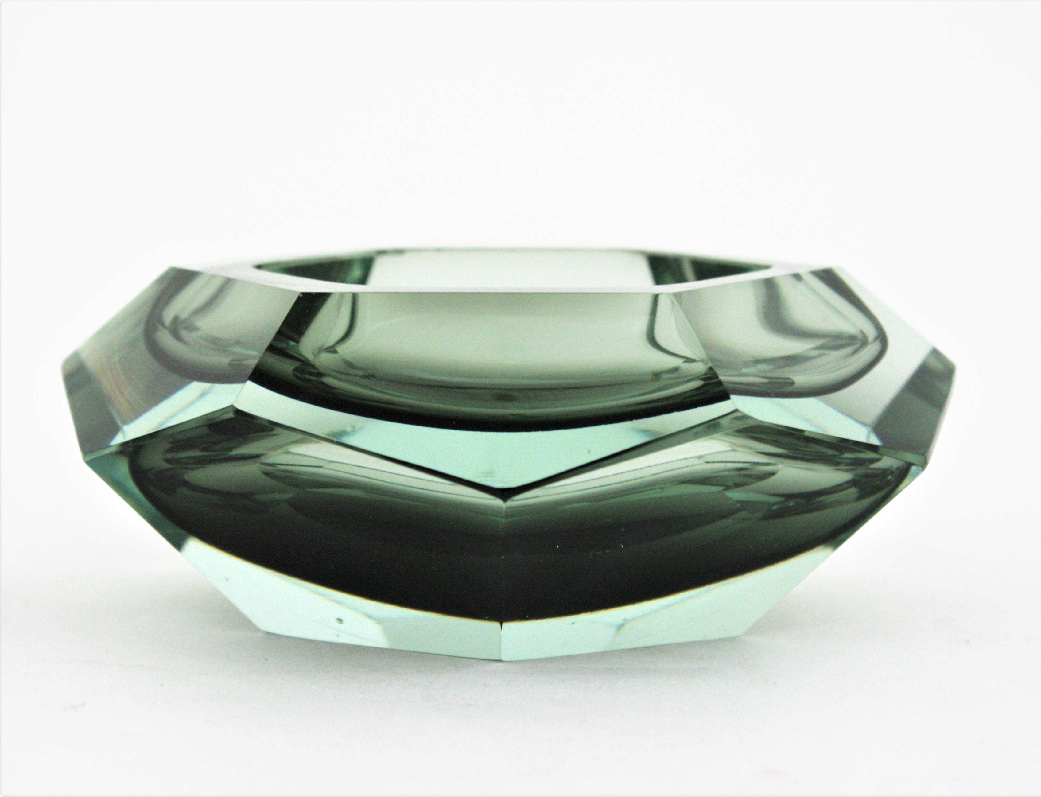 Flavio Poli Murano Sommerso Smoked Grey Faceted Bowl In Good Condition In Barcelona, ES