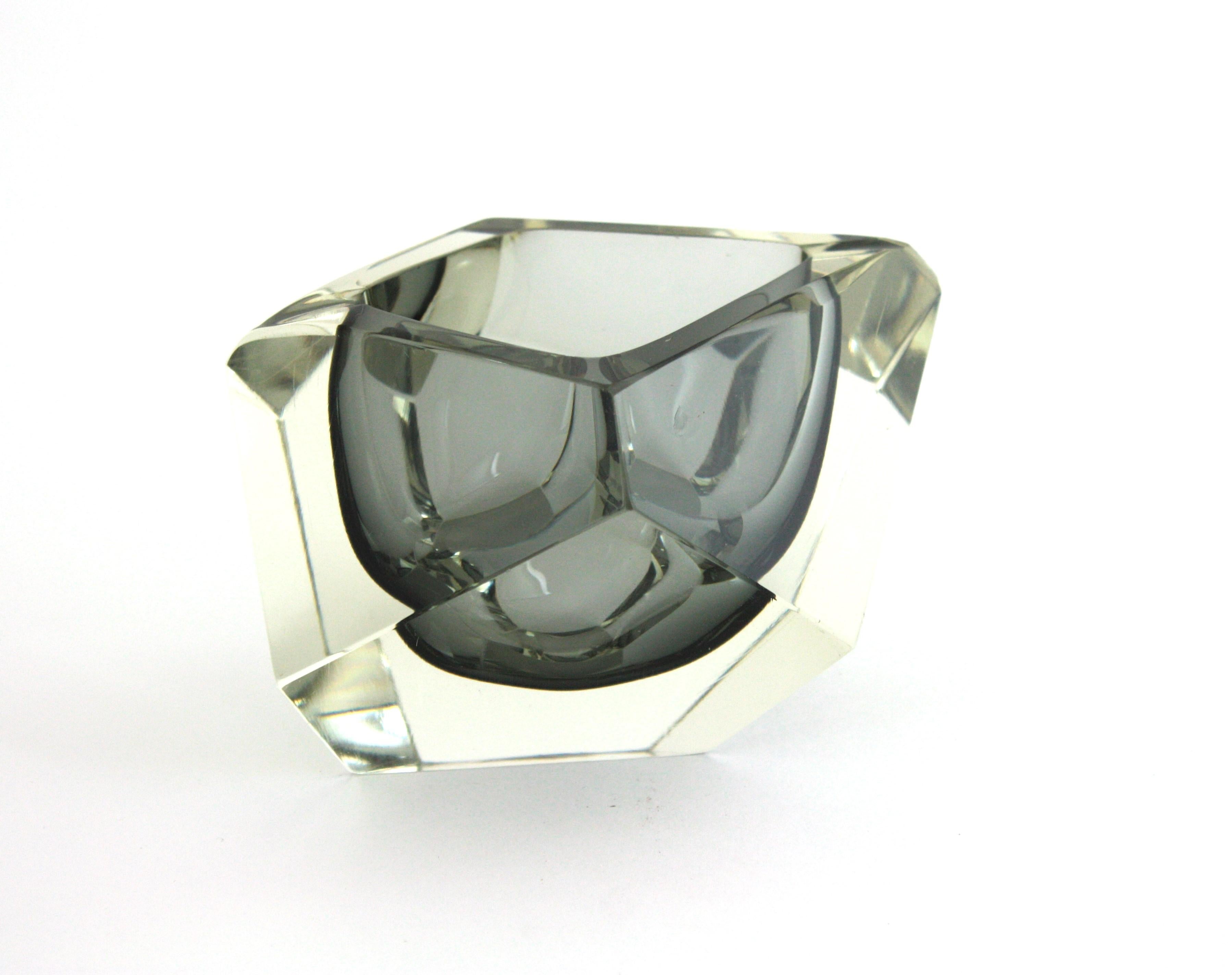 20th Century Flavio Poli Murano Sommerso Smoked Grey Faceted Glass Bowl / Ashtray, 1950 For Sale