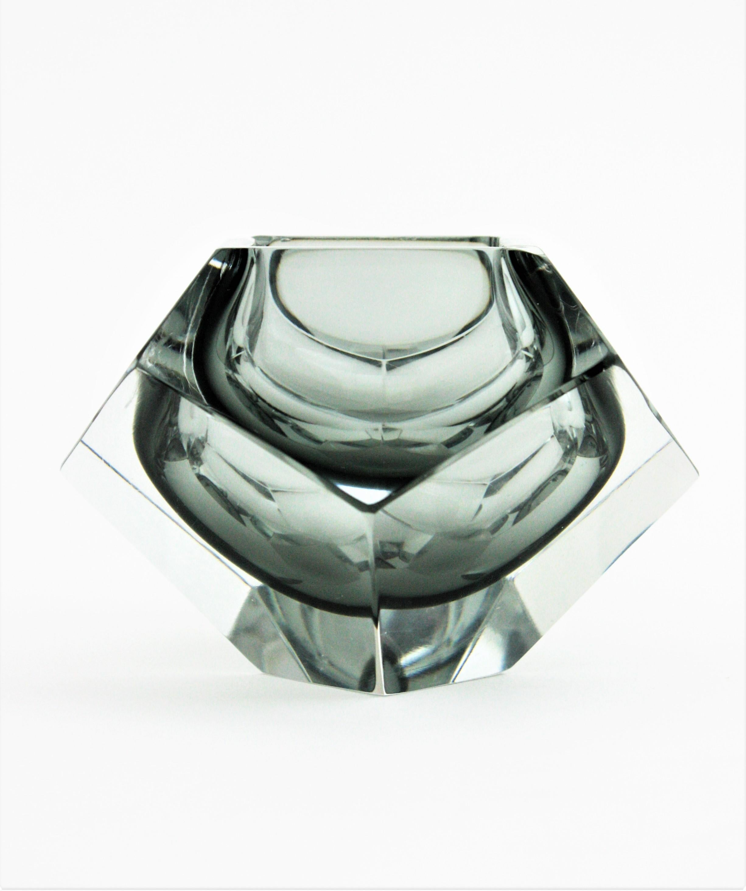 20th Century Flavio Poli Murano Sommerso Smoked Grey Faceted Glass Giant Bowl For Sale