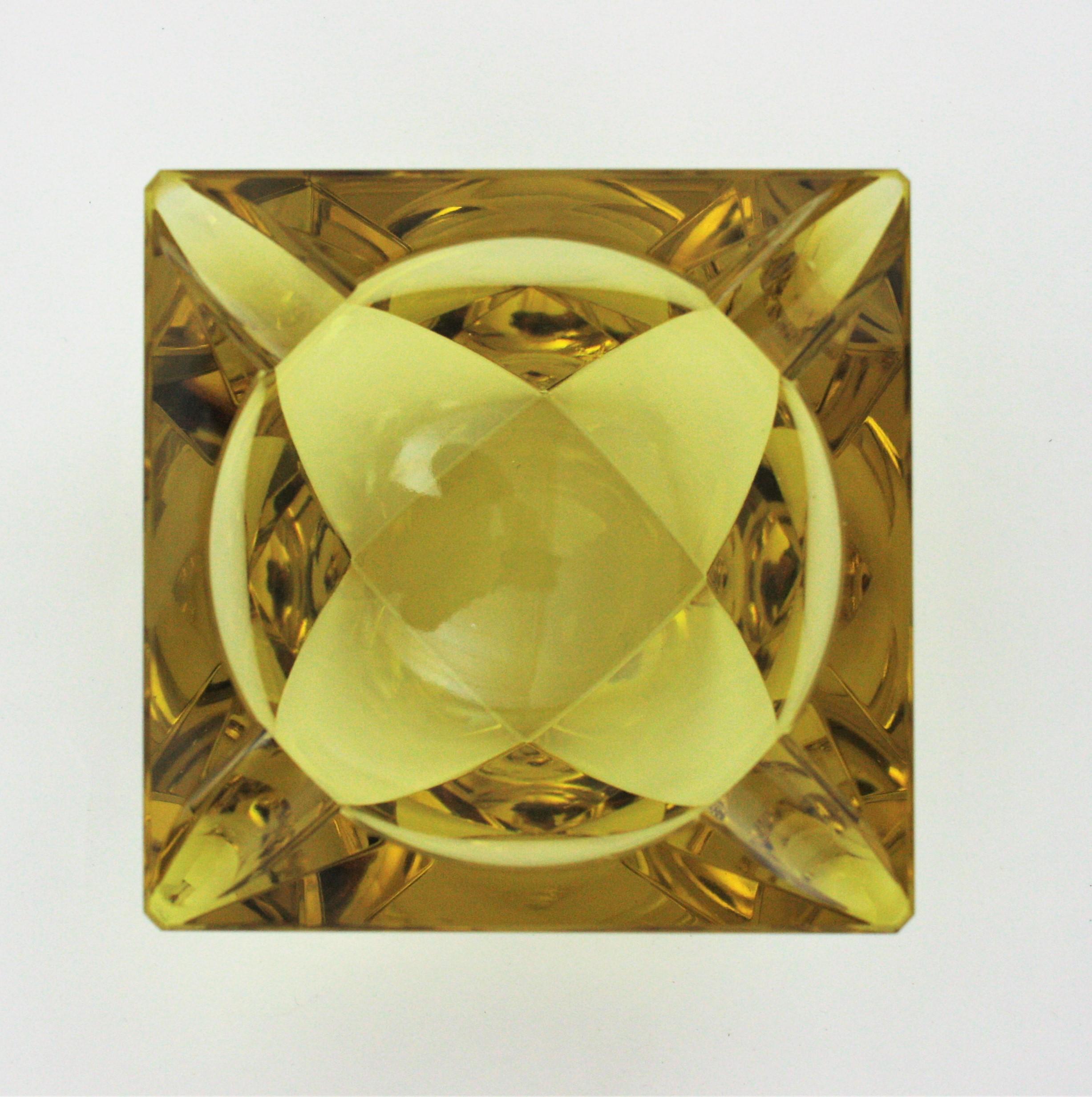 Flavio Poli Murano Yellow Faceted Glass Ashtray For Sale 3