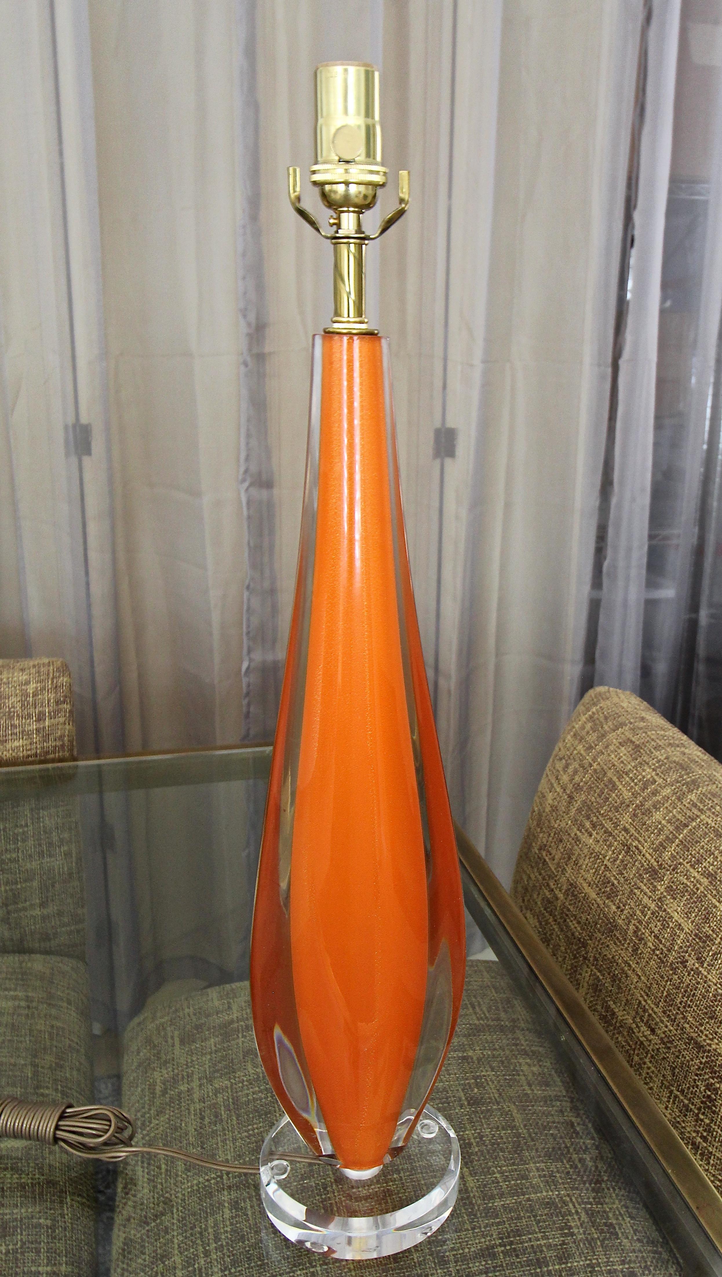 Flavio Poli Orange Murano Glas Tischlampe (Italienisch) im Angebot