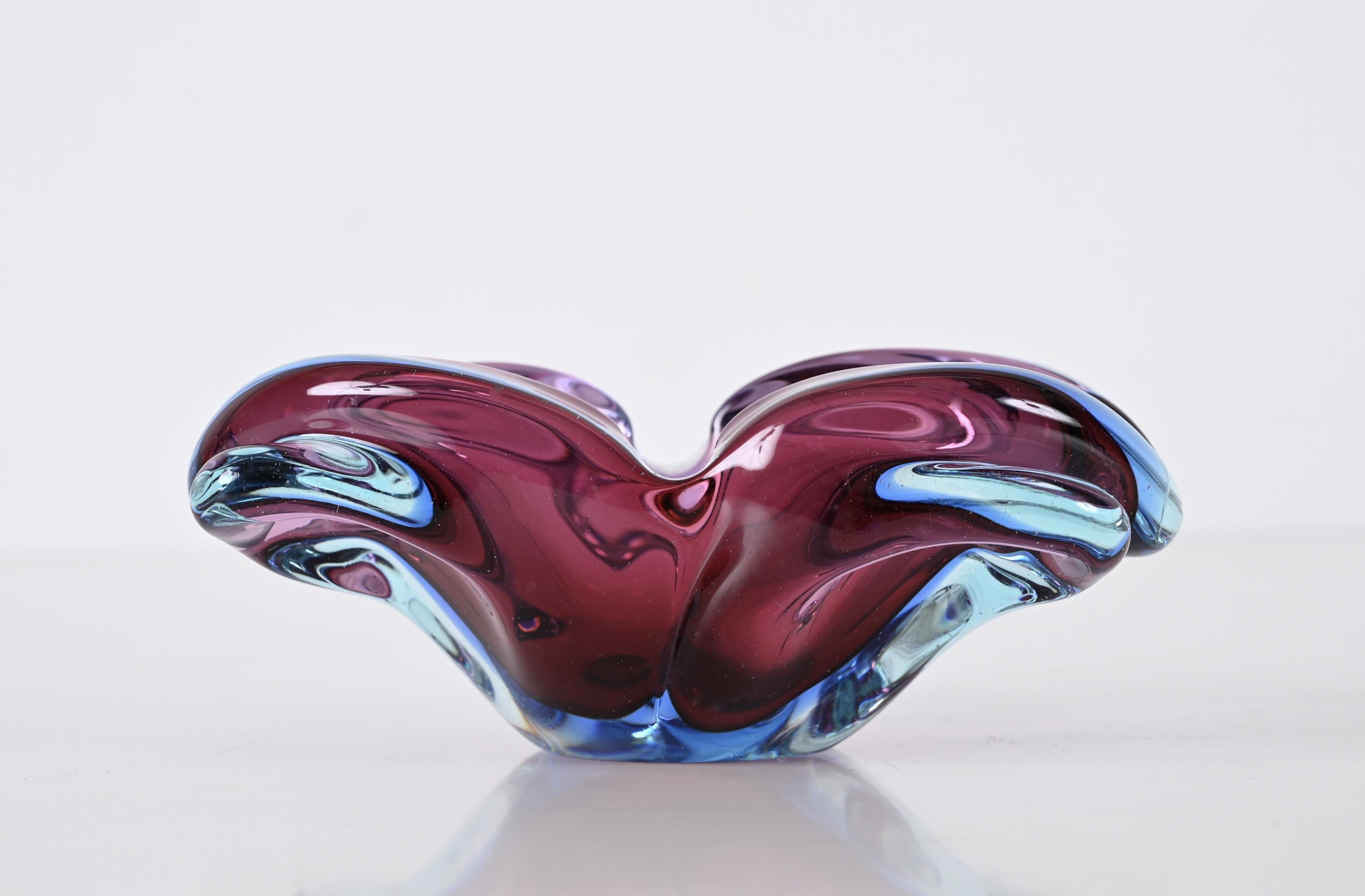 Flavio Poli Purple, Blue and Pink Sommerso Murano Glass Italian Bowl, 1960s For Sale 7