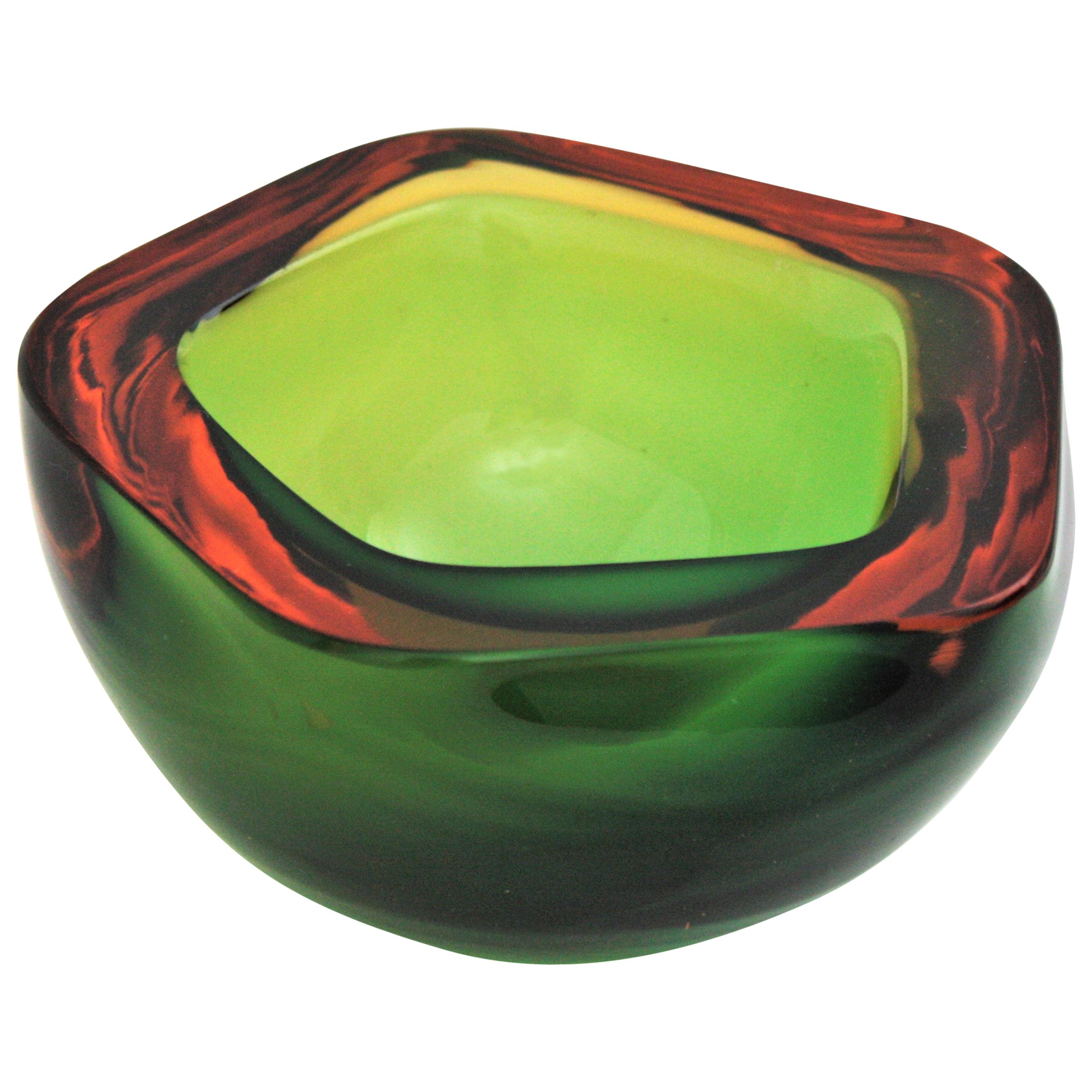 Flavio Poli Seguso Murano Art Glass Sommerso Green Amber Bowl