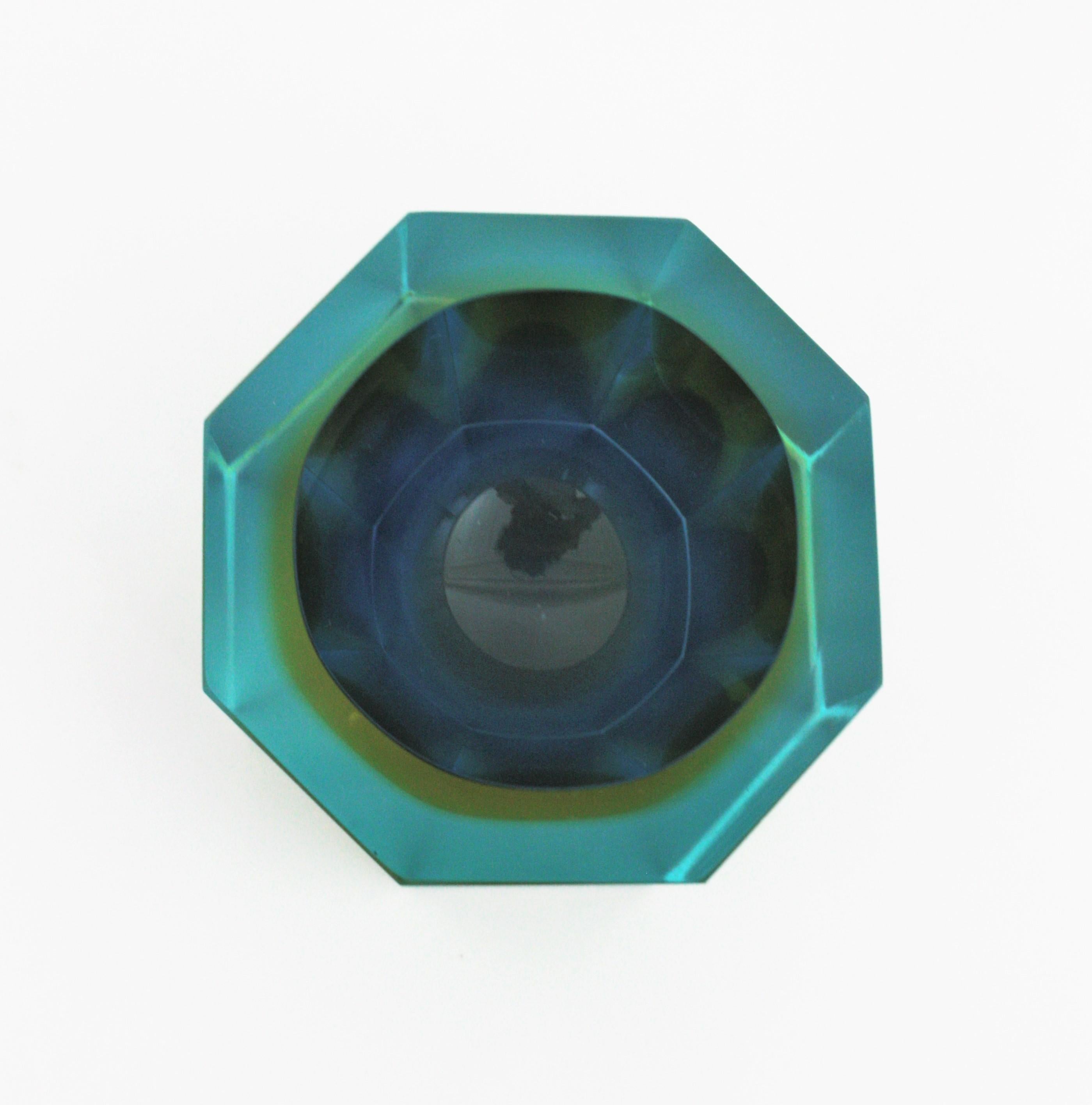Flavio Poli Seguso Murano Blue Yellow Sommerso Octagonal Faceted Art Glass Bowl 4