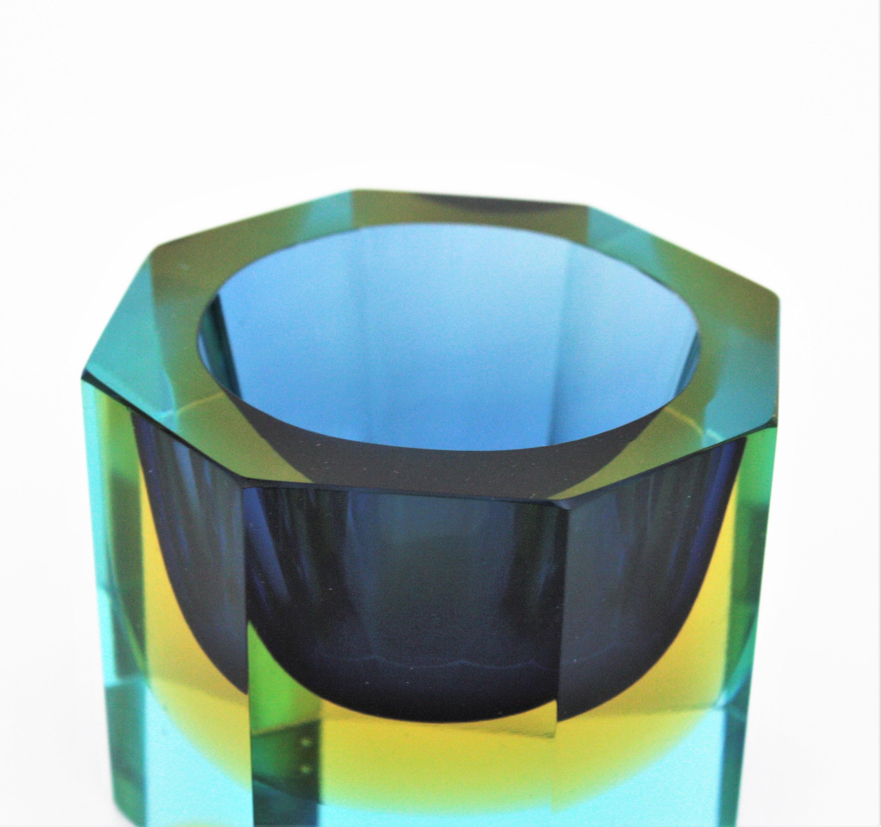 Flavio Poli Seguso Murano Blue Yellow Sommerso Octagonal Faceted Art Glass Bowl 6