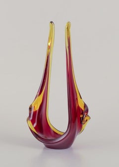 Flavio Poli/Seguso, Murano. Bowl in yellow and red art glass. Unique piece.