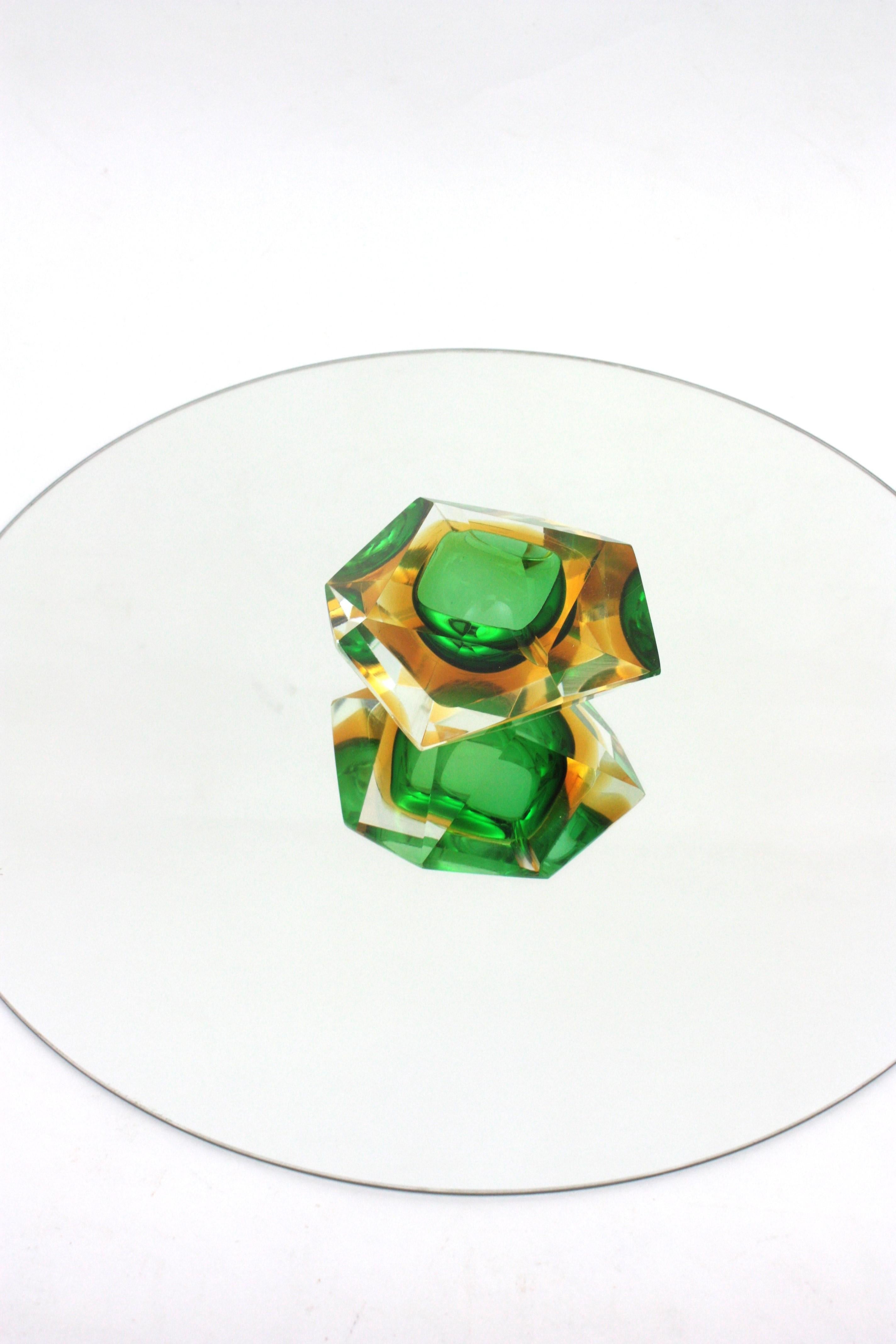 Flavio Poli Seguso Murano Green Yellow Sommerso Diamond Faceted Art Glass Bowl For Sale 6