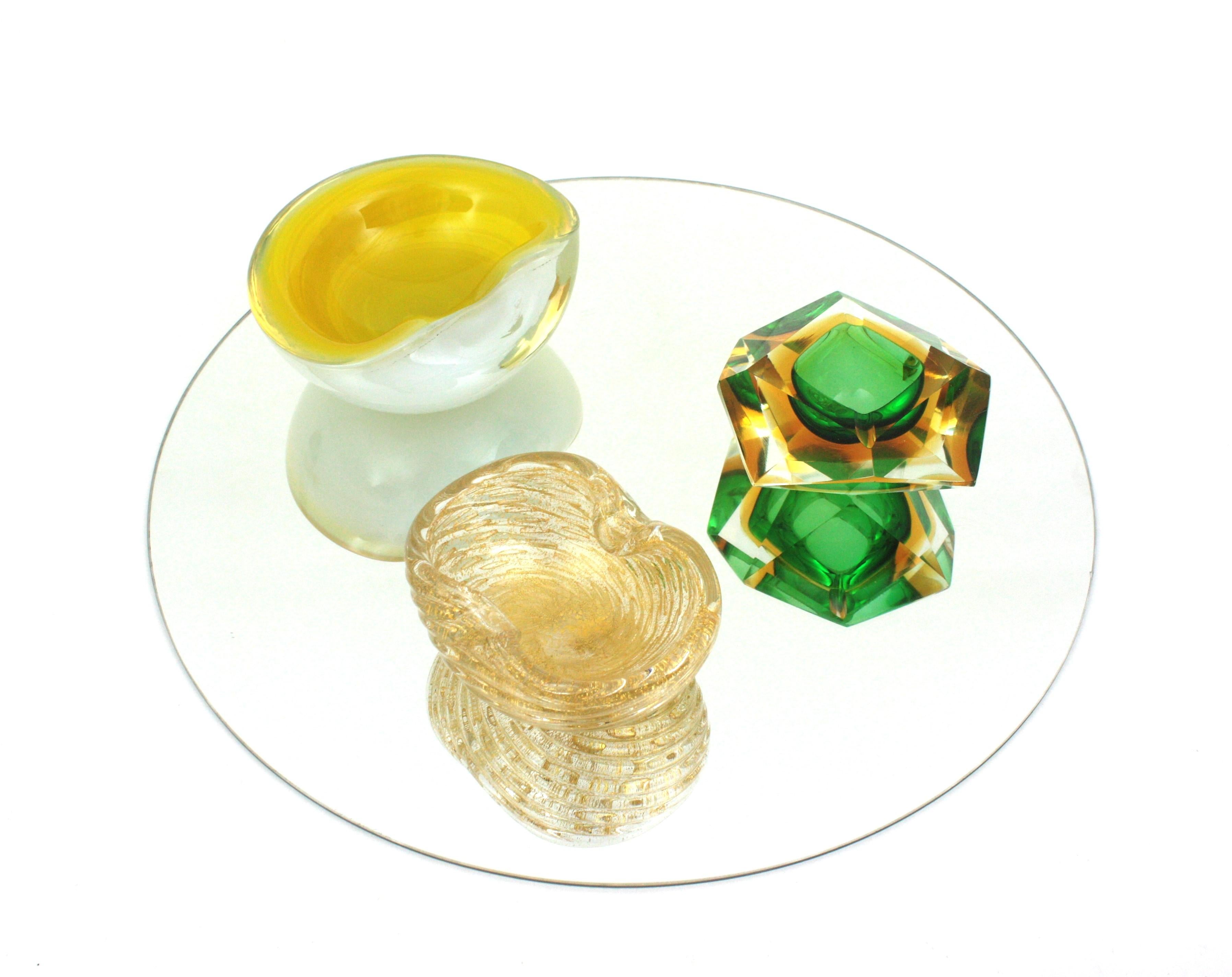 Flavio Poli Seguso Murano Green Yellow Sommerso Diamond Faceted Art Glass Bowl For Sale 8
