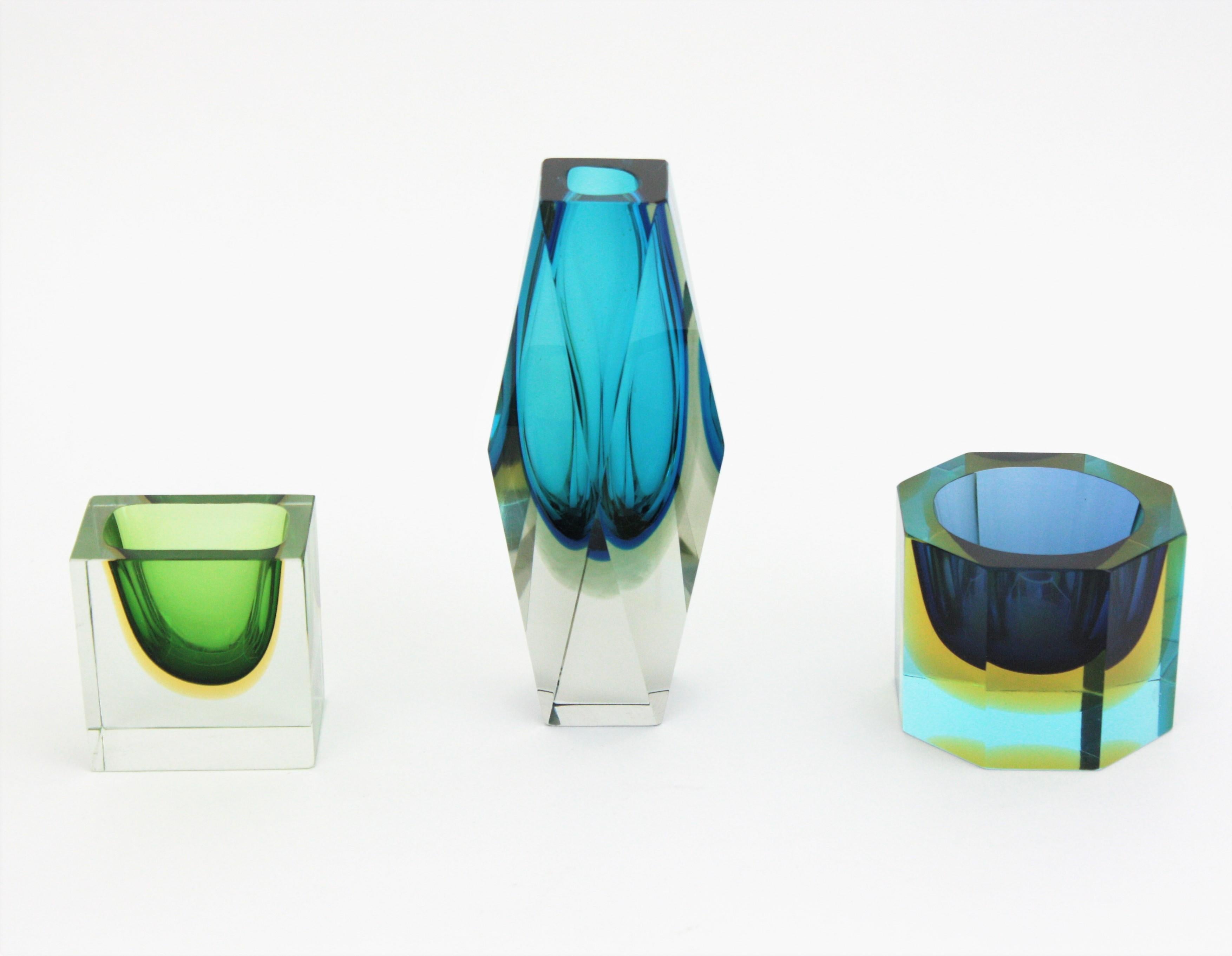 Flavio Poli Seguso Murano Green Yellow Sommerso Faceted Art Glass Bowl For Sale 2