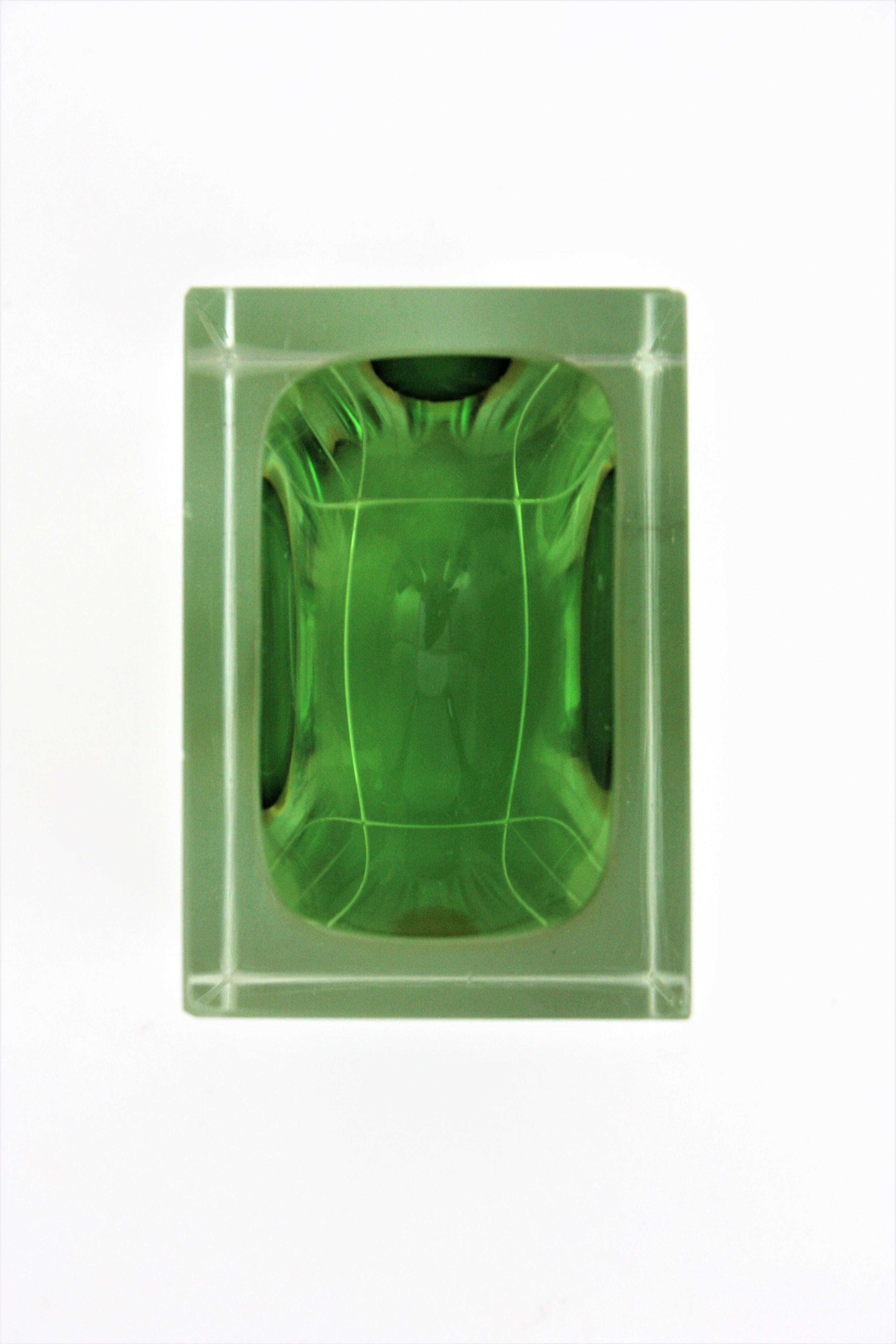 Flavio Poli Seguso Murano Green Yellow Sommerso Faceted Art Glass Bowl For Sale 3